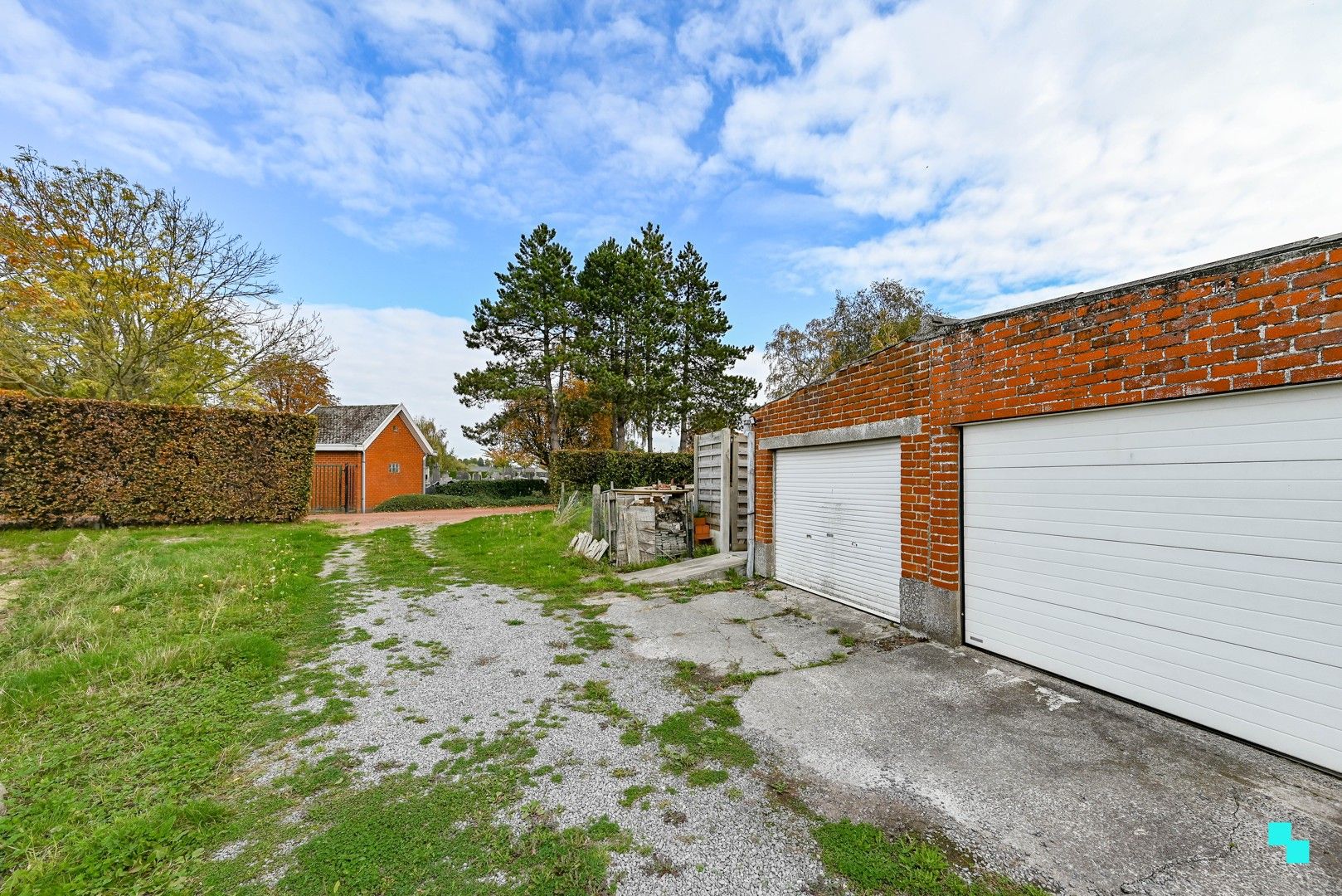 Recent gerenoveerde gezinswoning te Sint-Eloois-Winkel foto 29