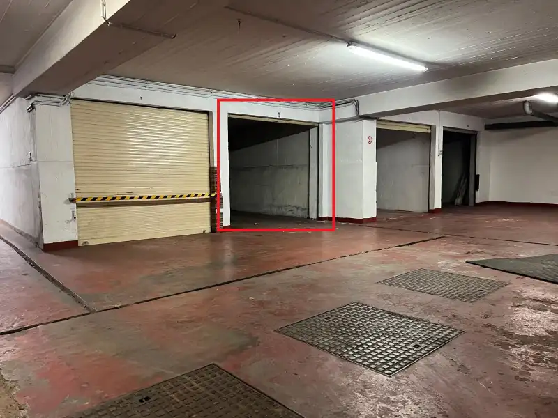 CENTRUM GENT AFGESLOTEN GARAGEBOX foto 2