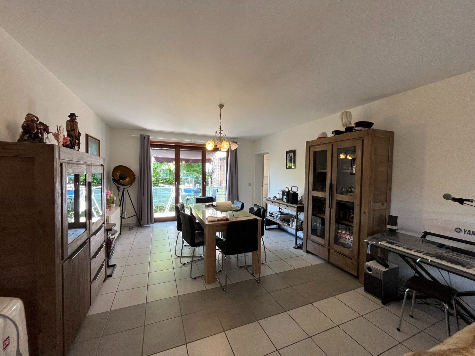 🌇 Stadse charme in Waregem – Appartement met ruimte en potentieel! foto 4