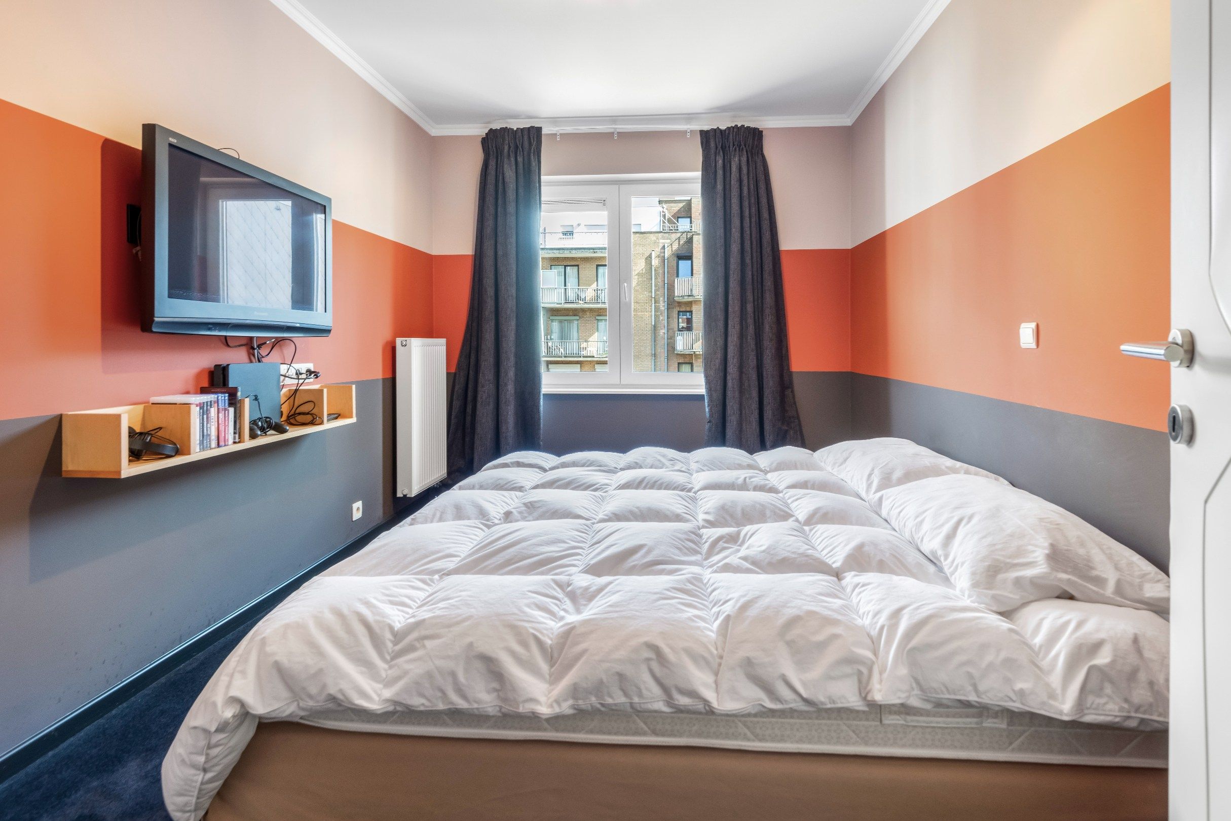 Ruim appartement met gevelbreedte van ca. 9,2 meter en zuid-west oriëntatie gelegen in het centrum foto 14