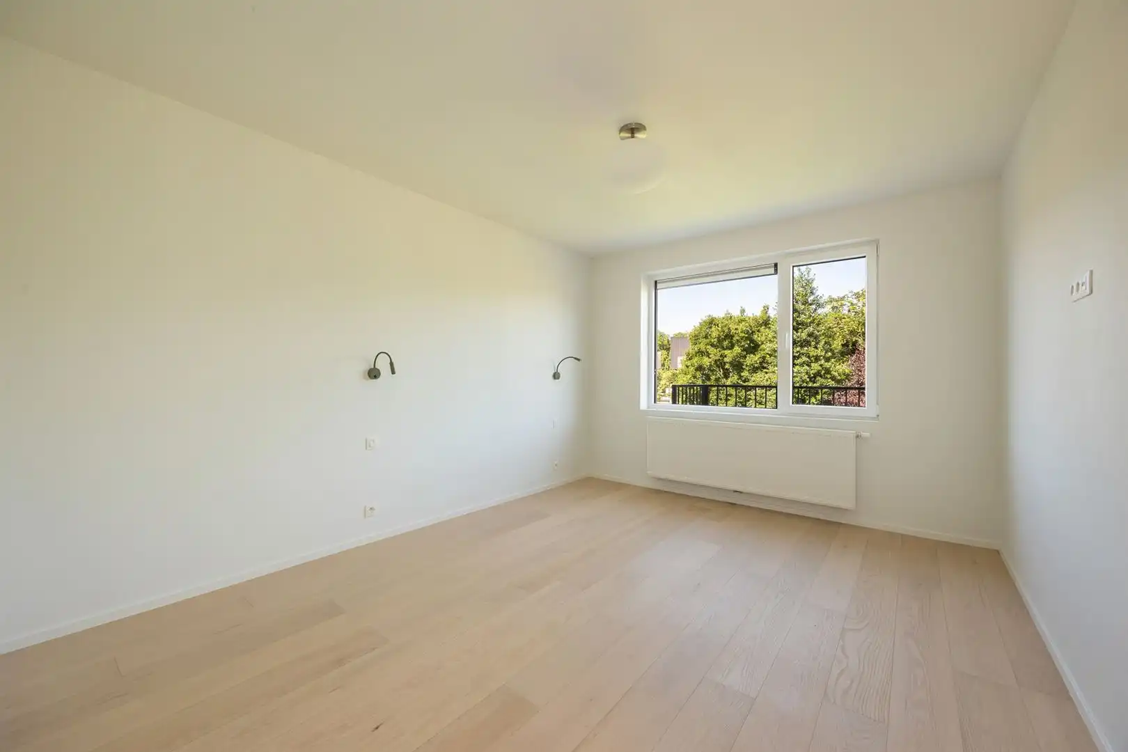 Prachtig afgewerkt 2-slaapkamer appartement foto 8