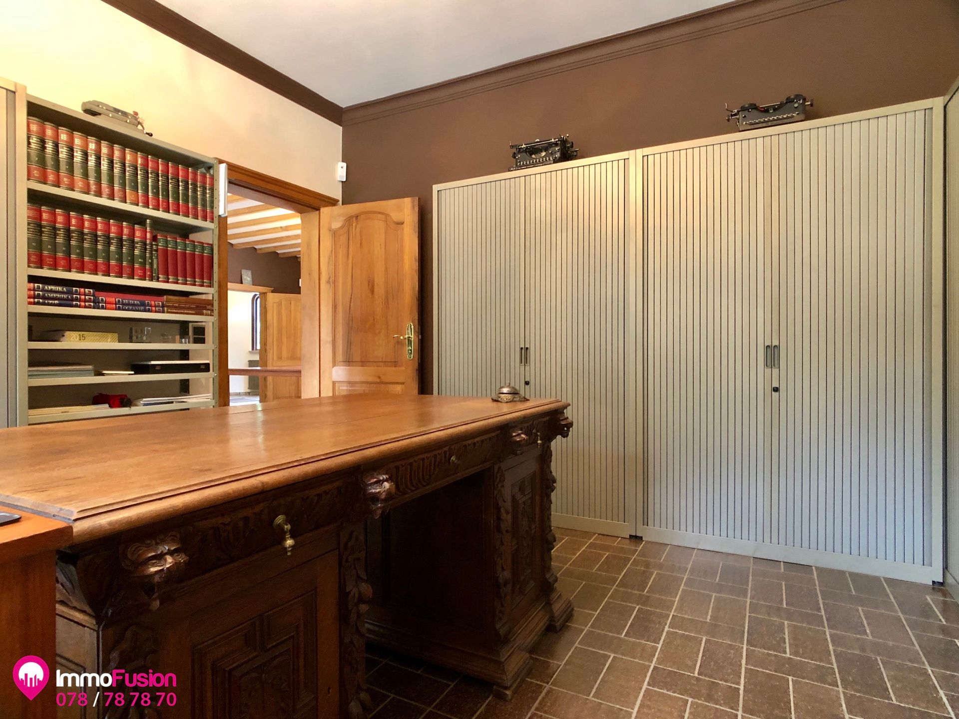 Unieke villa met bijgebouw, op ruim perceel van ca. 8.5 HA! foto 37