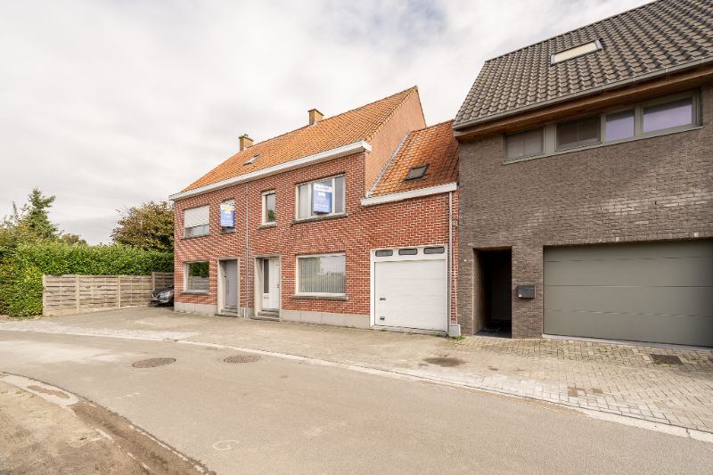 Rustig wonen op een perceel van 590 m² nabij centrum Ingelmunster! foto 24