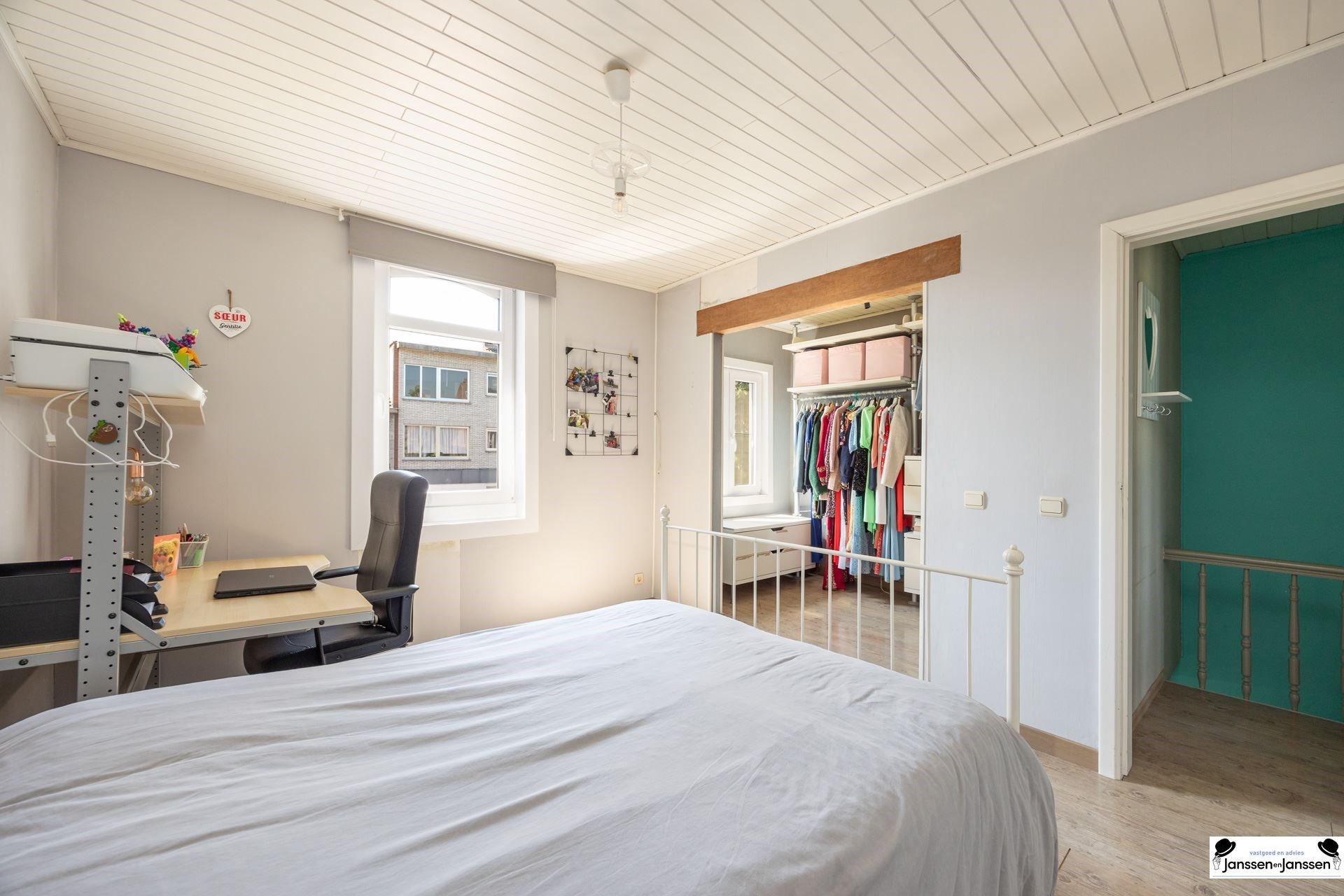 Charmante Woning met Historische Charme in Kapellen foto 17