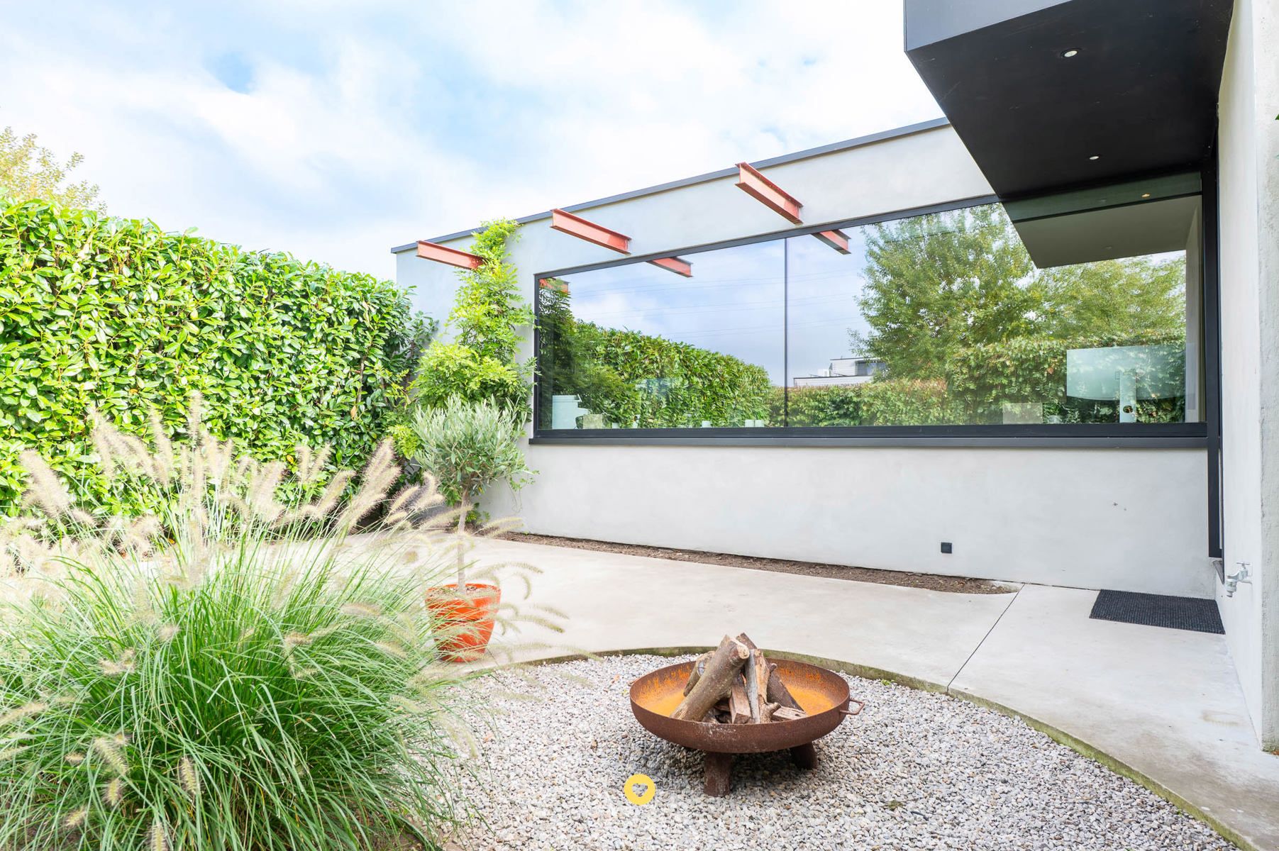 Instapklare HOB met magnifieke tuin en tuinkantoor foto 10