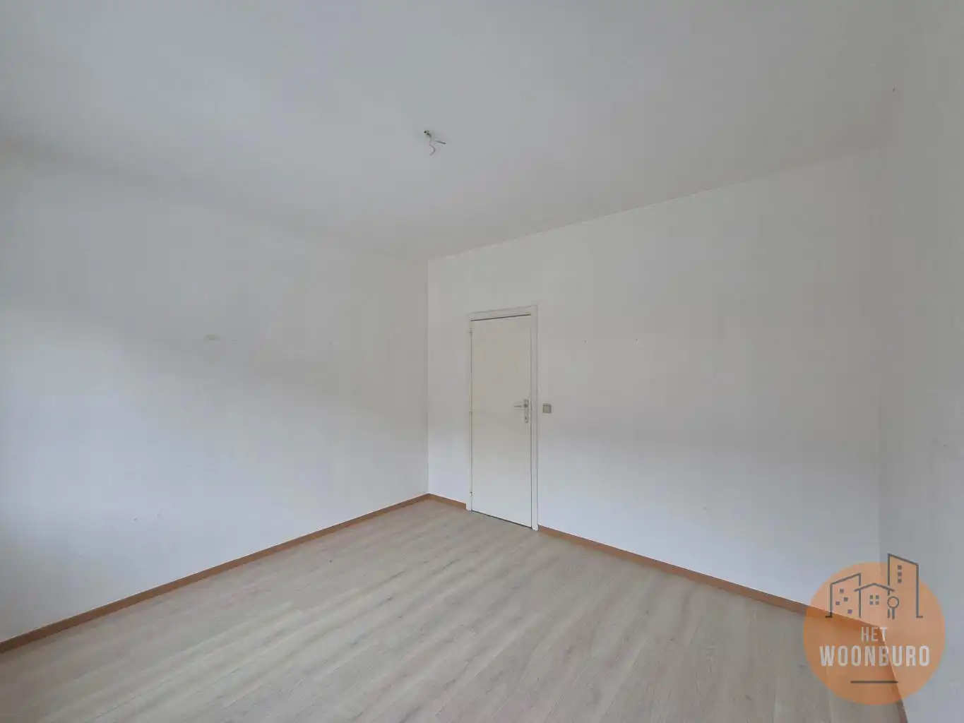 Appt. 1e Verd. met tuin, garage en kelder foto 10