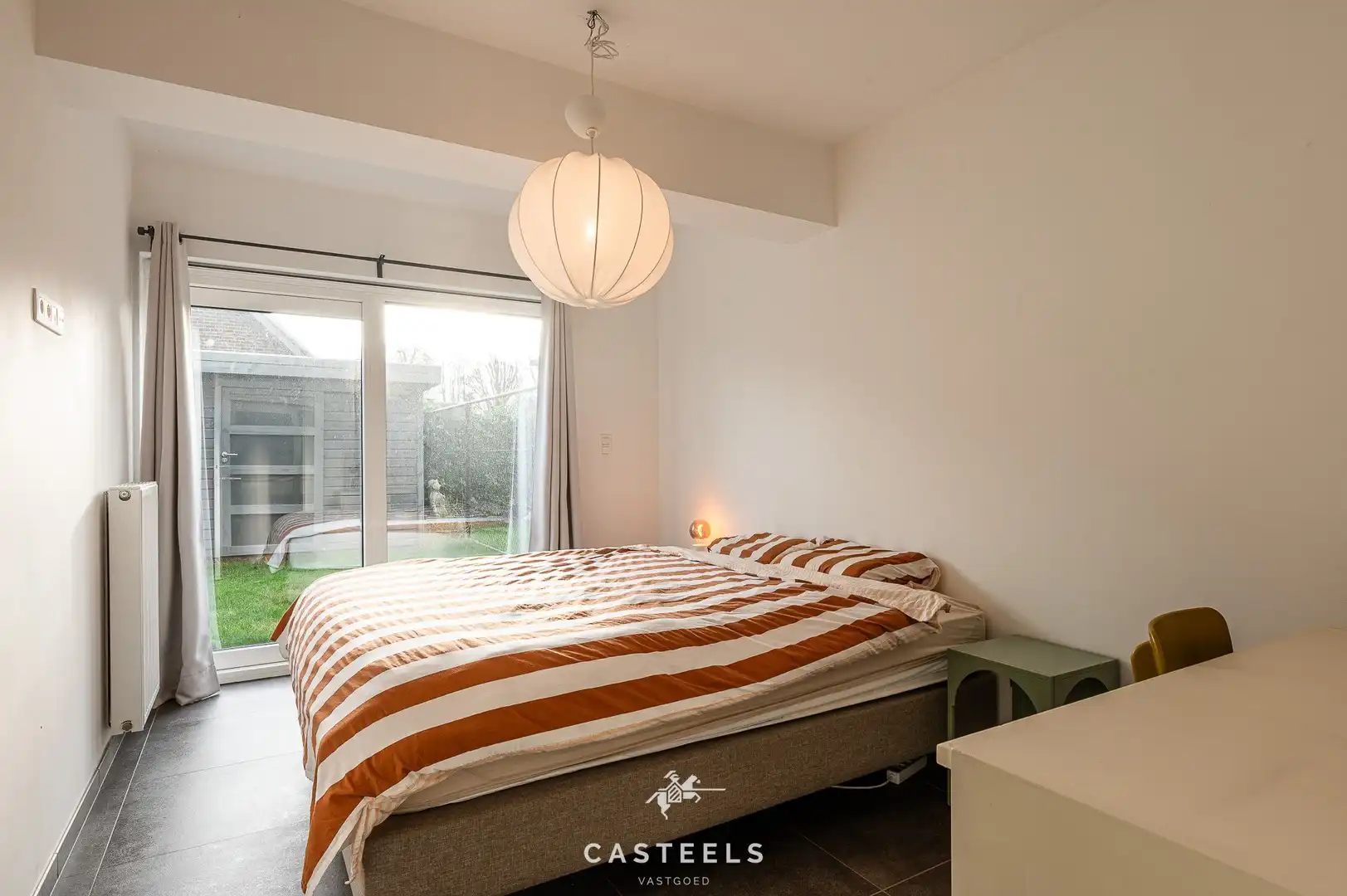 Gelijkvloers appartement met tuin aan het station van De Pinte foto 13