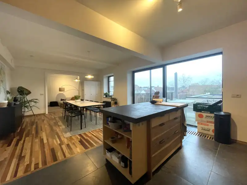 Uniek en hoogwaardig afgewerkt appartement tussen UZ en Sint-Pietersstation foto 3