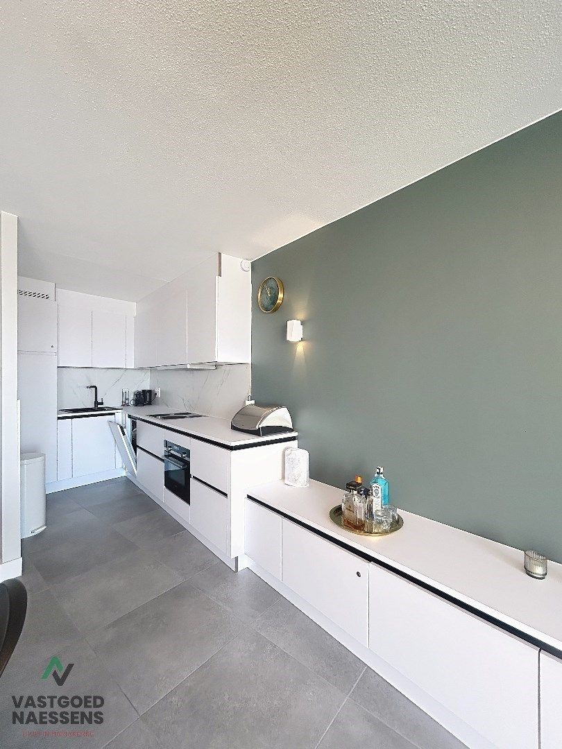 VERNIEUWDE DUPLEX - 2 SLPK - ZICHT OP ZEE foto 6