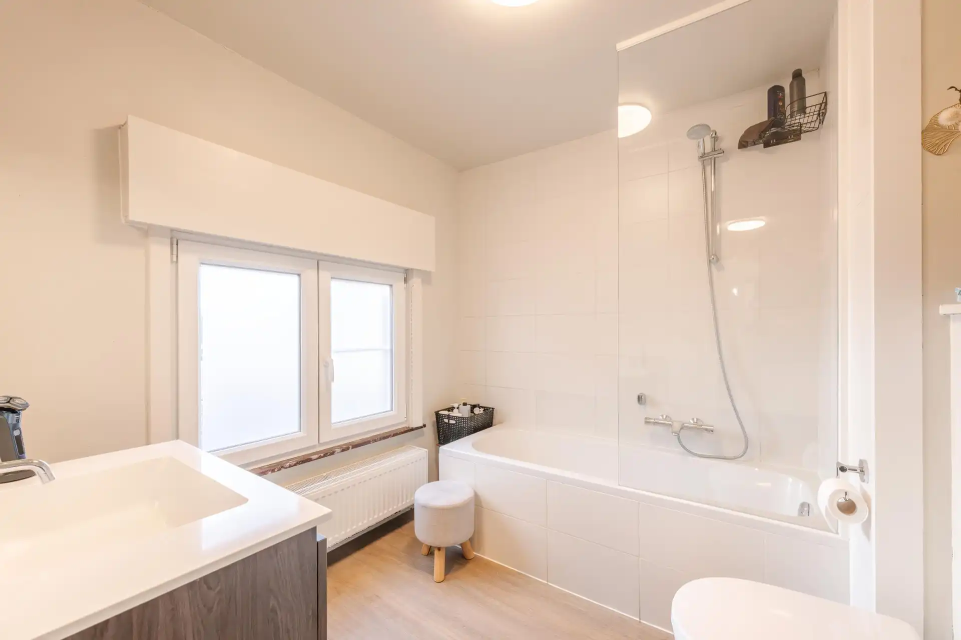 GERENOVEERDE LEUKE RIJWONING MET 3 SLAAPKAMERS EN PRAKTIJKRUIMTE TE KOOP IN DESSELGEM🏡 foto 18