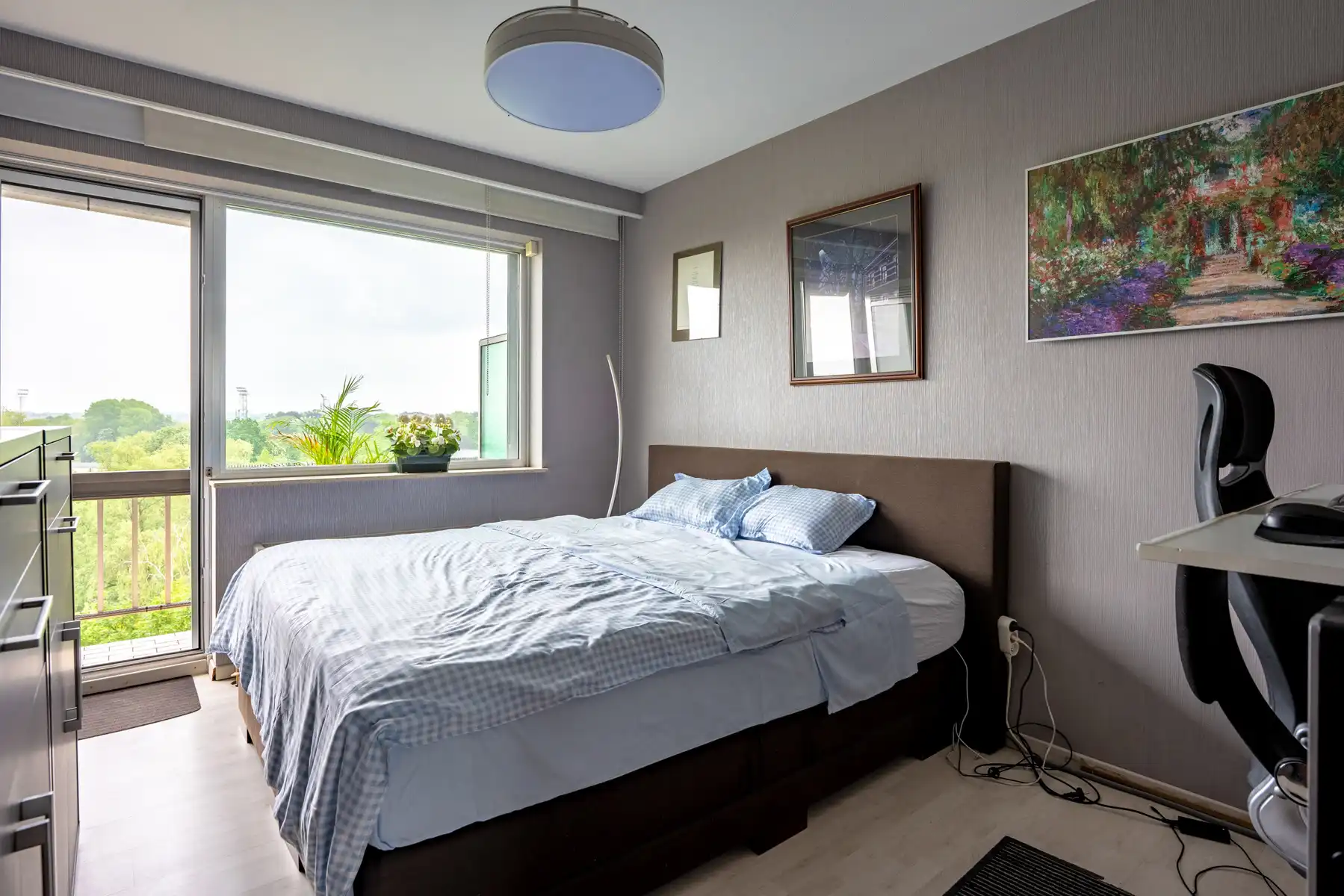 Appartement met 2 slaapkamers, 2 terrassen en een staanplaats met laadpaal! foto 8