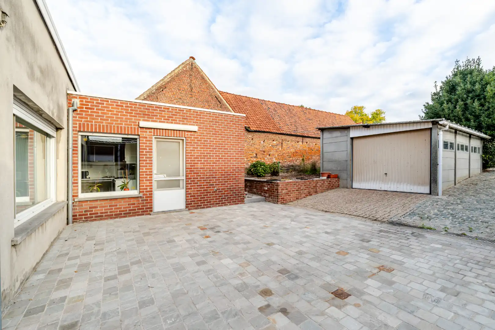 Unieke opportuniteit! 2 aanpalende woningen! foto 23