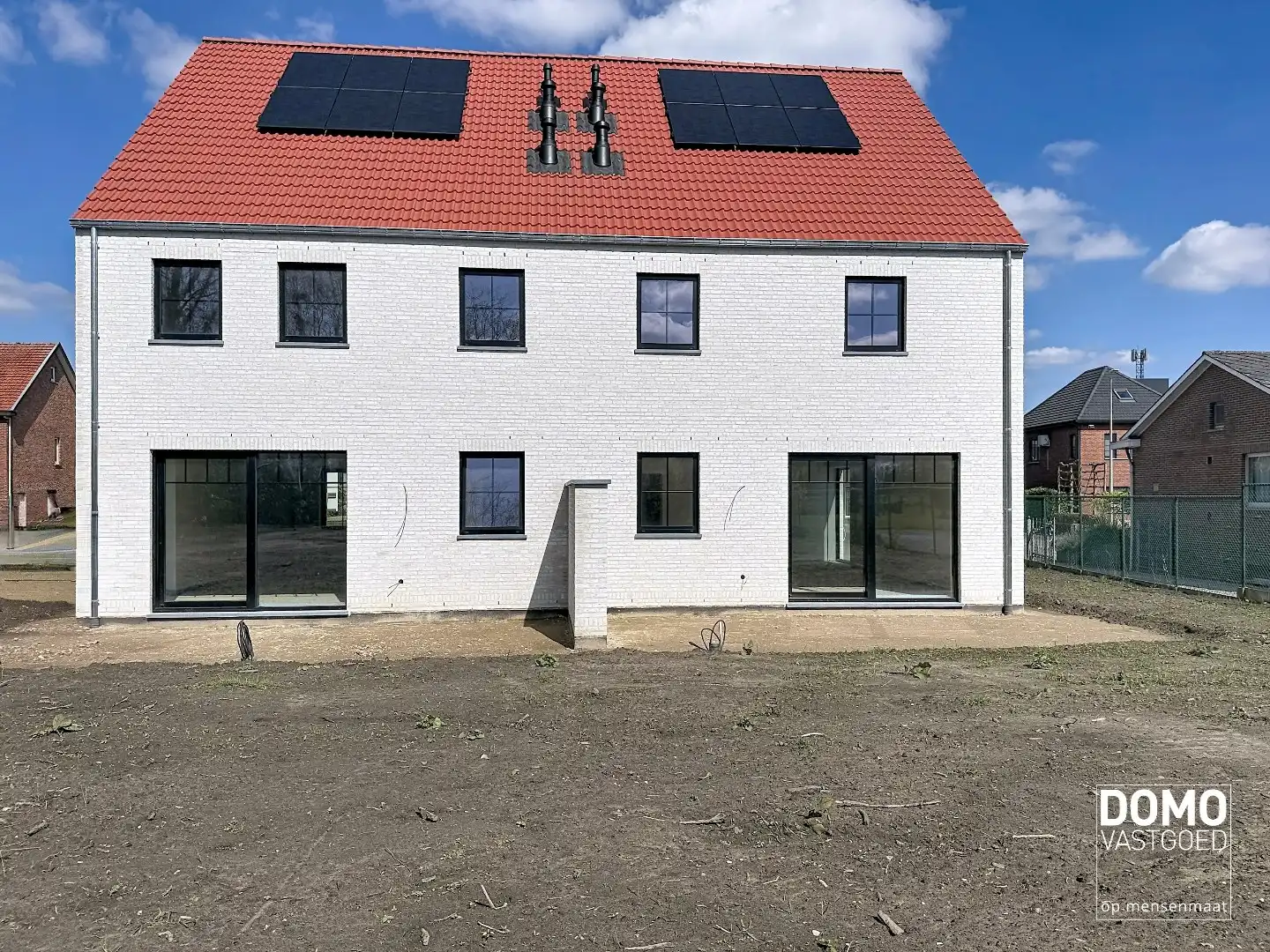 ENERGIEZUINIGE HALFOPENBEBOUWING MET 3 SLAAPKAMERS TE KERMT foto 16