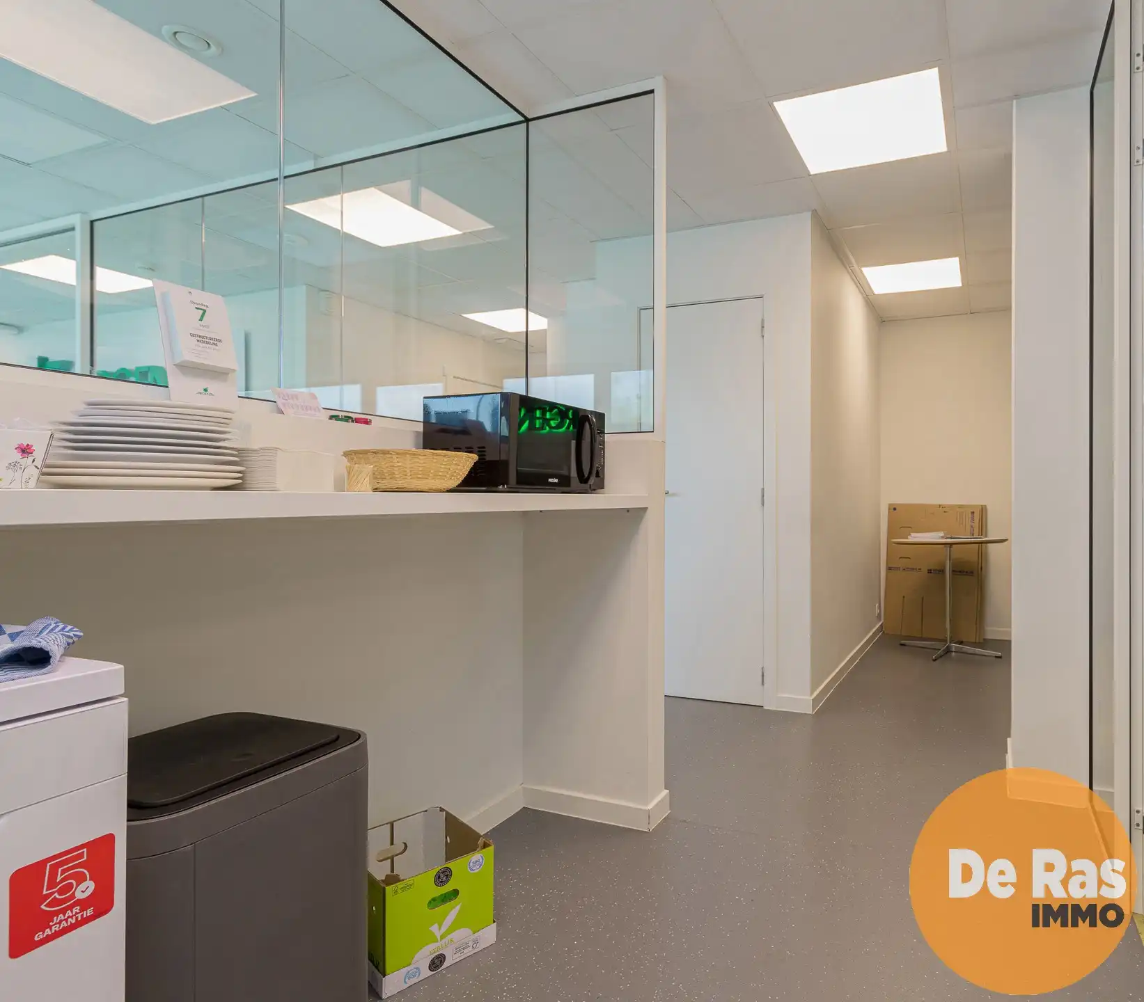 AALST – Opbrengsteigendom (kantoor) met langetermijnhuurder foto 8