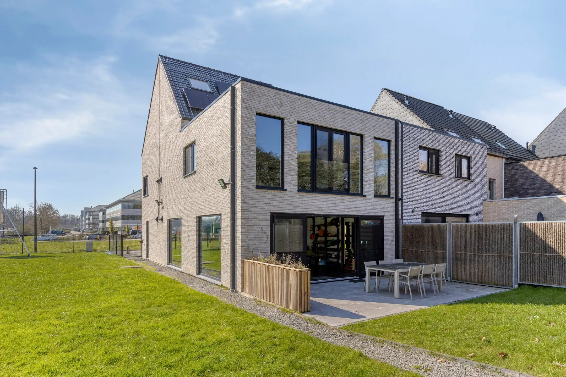 Multifunctionele praktijk met woonst te Mechelen - Zuid foto 44