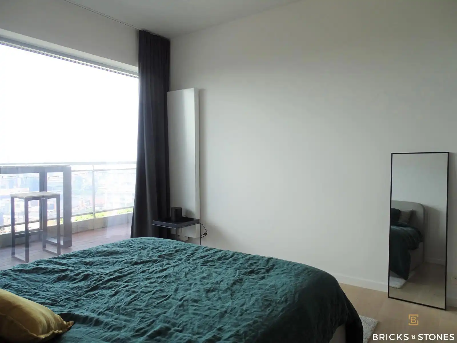 Bemeubelde penthouse met prachtig zicht foto 8