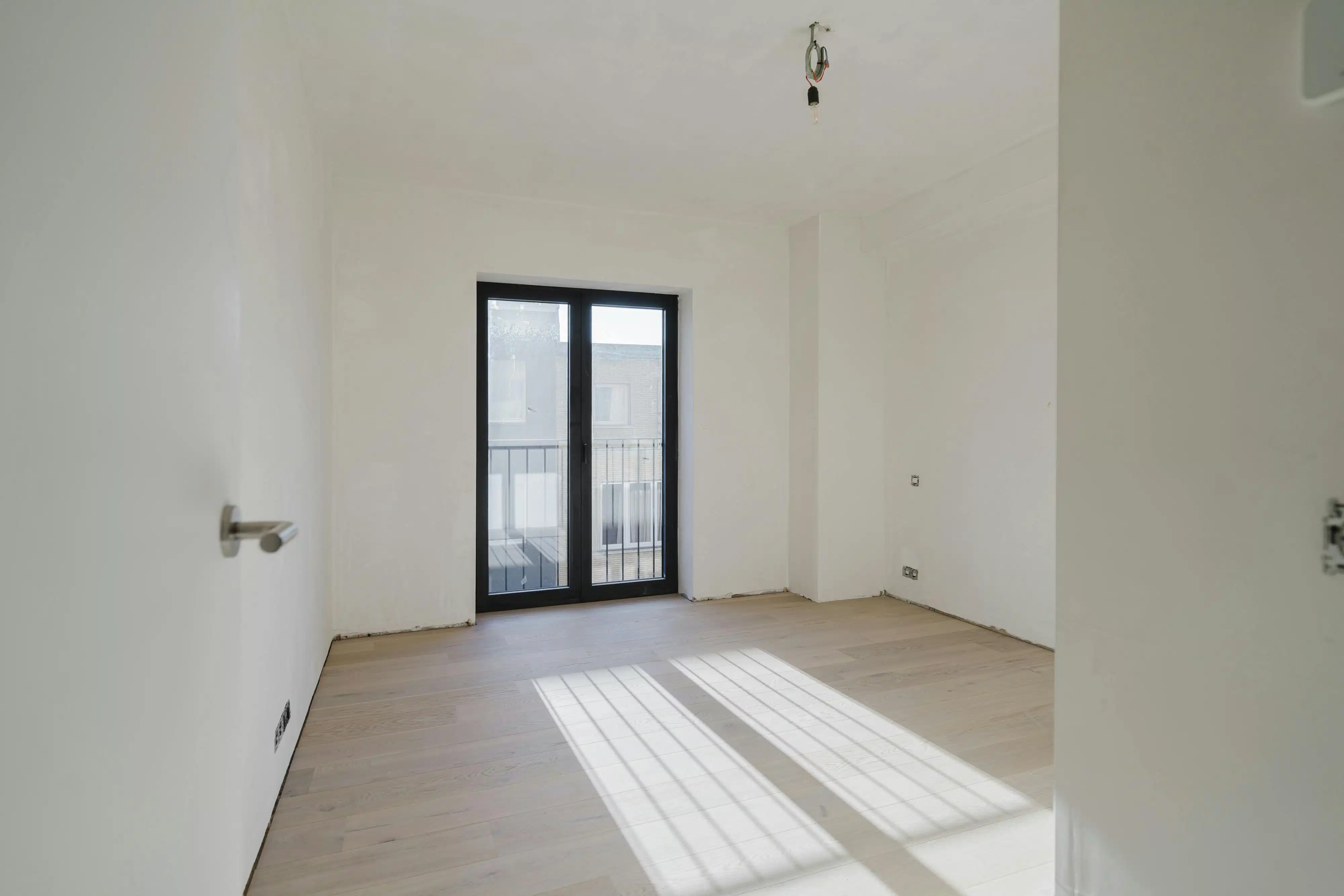 Lichtrijk 2-slaapkamerappartement in res. La Rambla Kortrijk foto 13