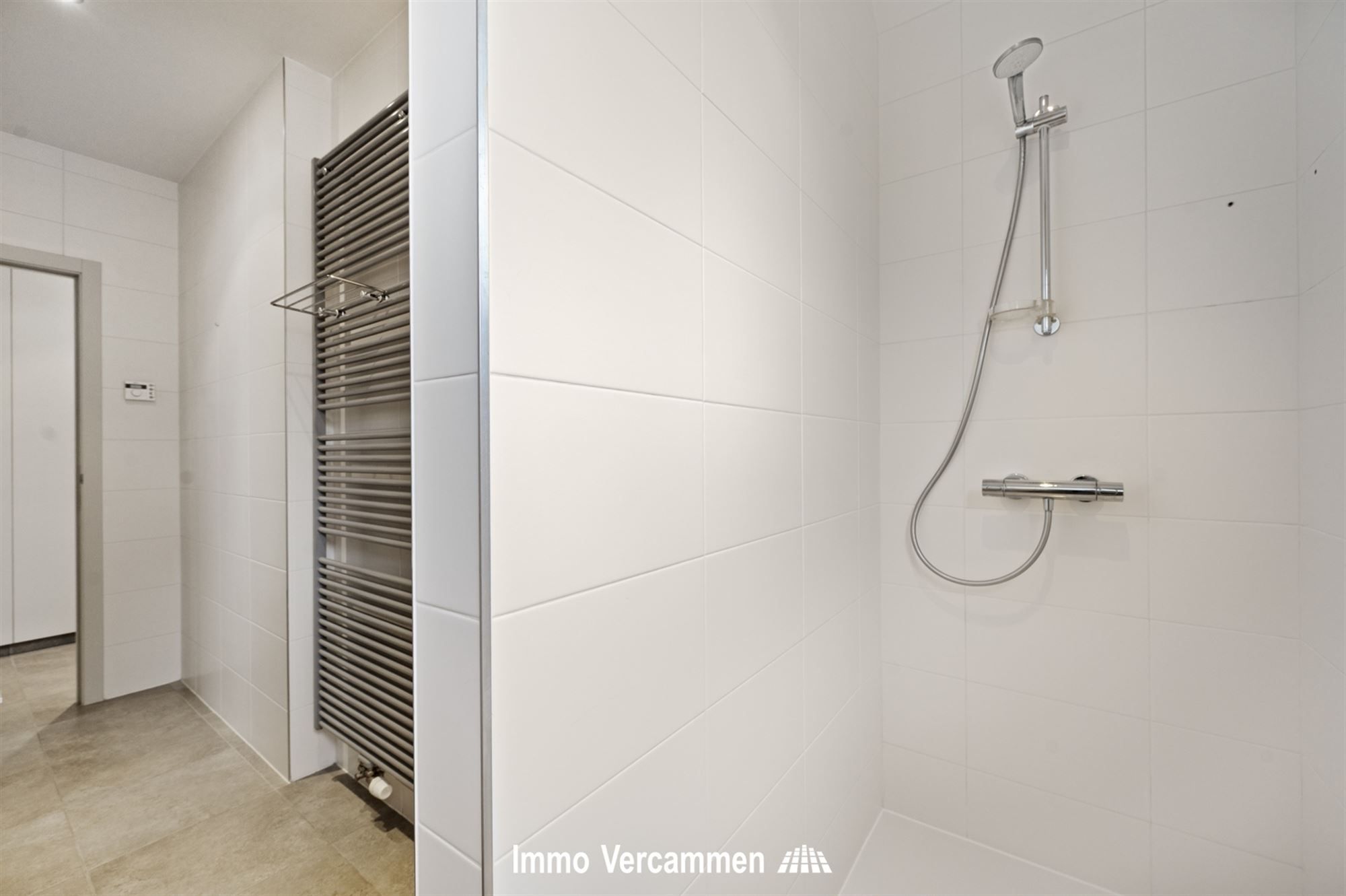 Recent, perfect instapklaar dakappartement te Putte foto 9