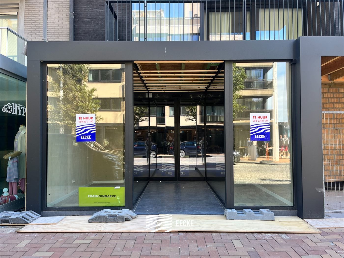 Handelspand foto {{pictureIndex}}