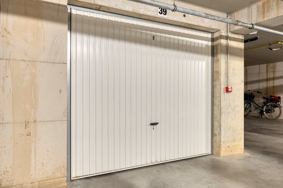Goed gelegen appartement met 2 slaapkamers en afgesloten garagebox foto 11
