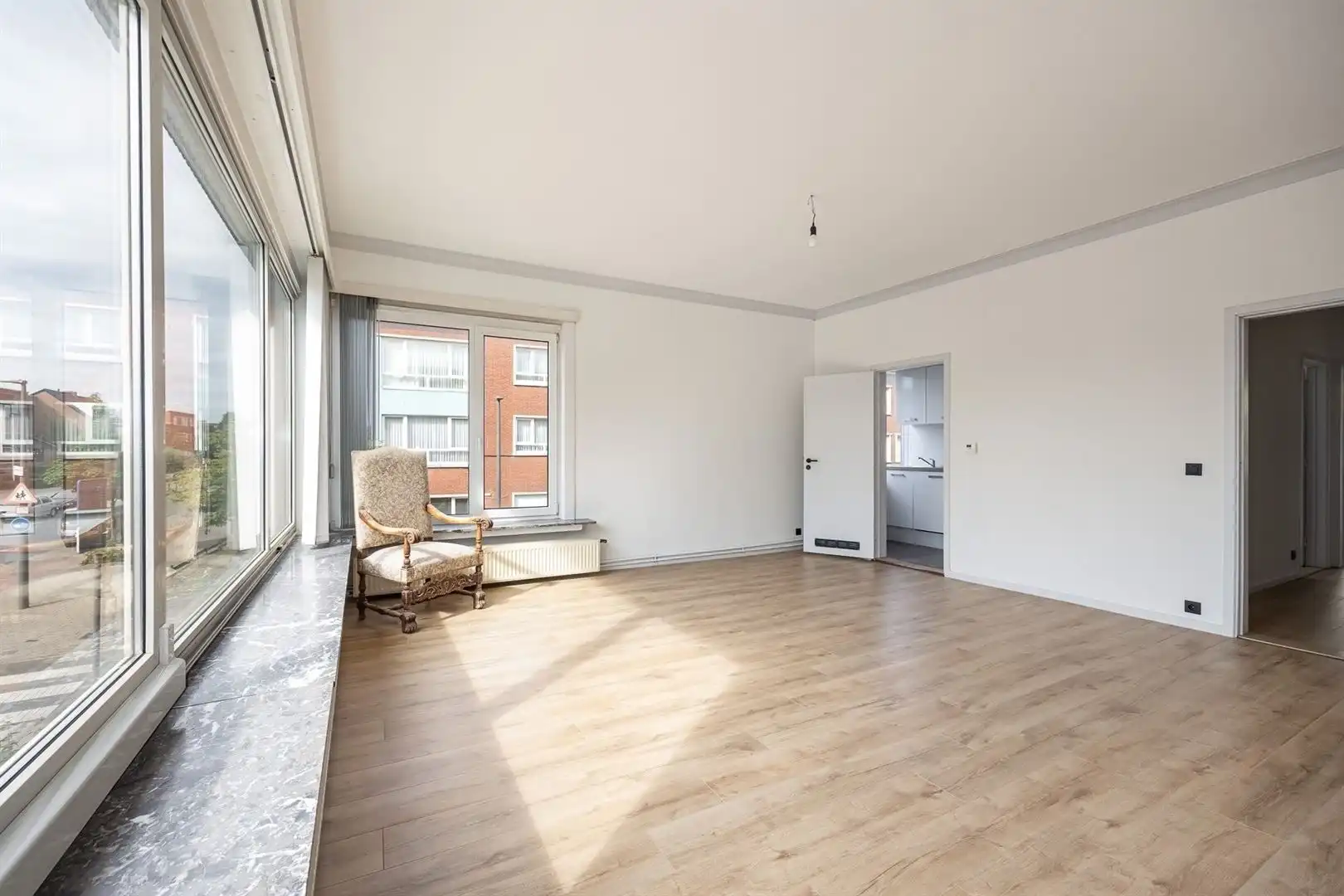 Lichtrijk hoekappartement met 3 slaapkamers foto 5
