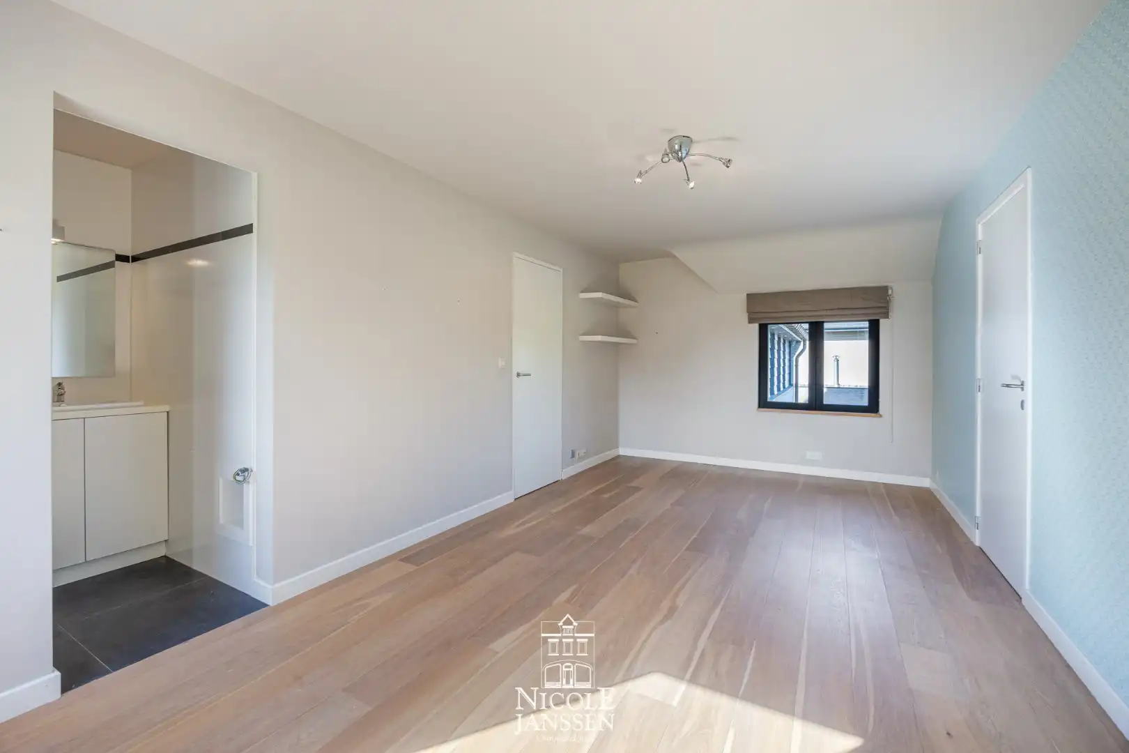 Energiezuinige villa met vijf slaapkamers in een rustige, groene omgeving  foto 31