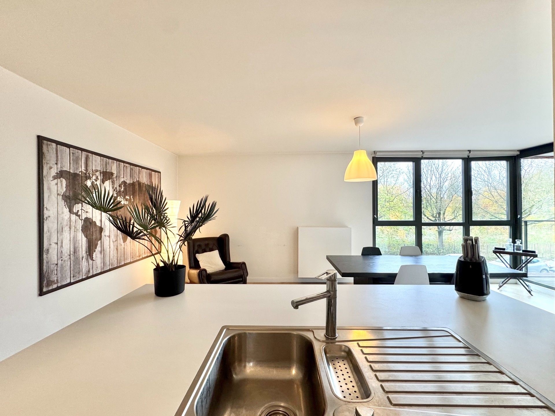 LICHTRIJK APPARTEMENT MET GROOT TERRAS EN PARKING - 125 M² foto 14