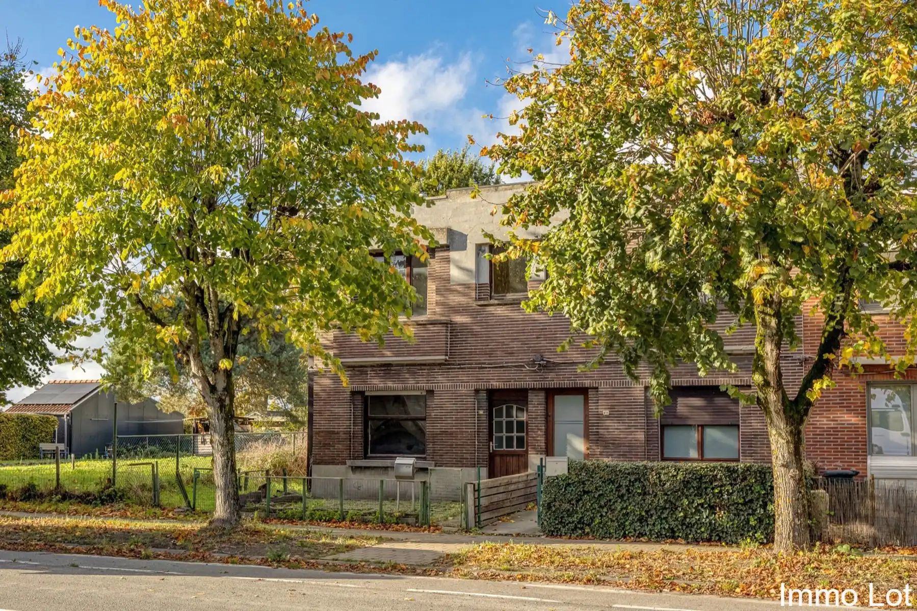 Hoofdfoto van de publicatie: Te renoveren woning in Destelbergen