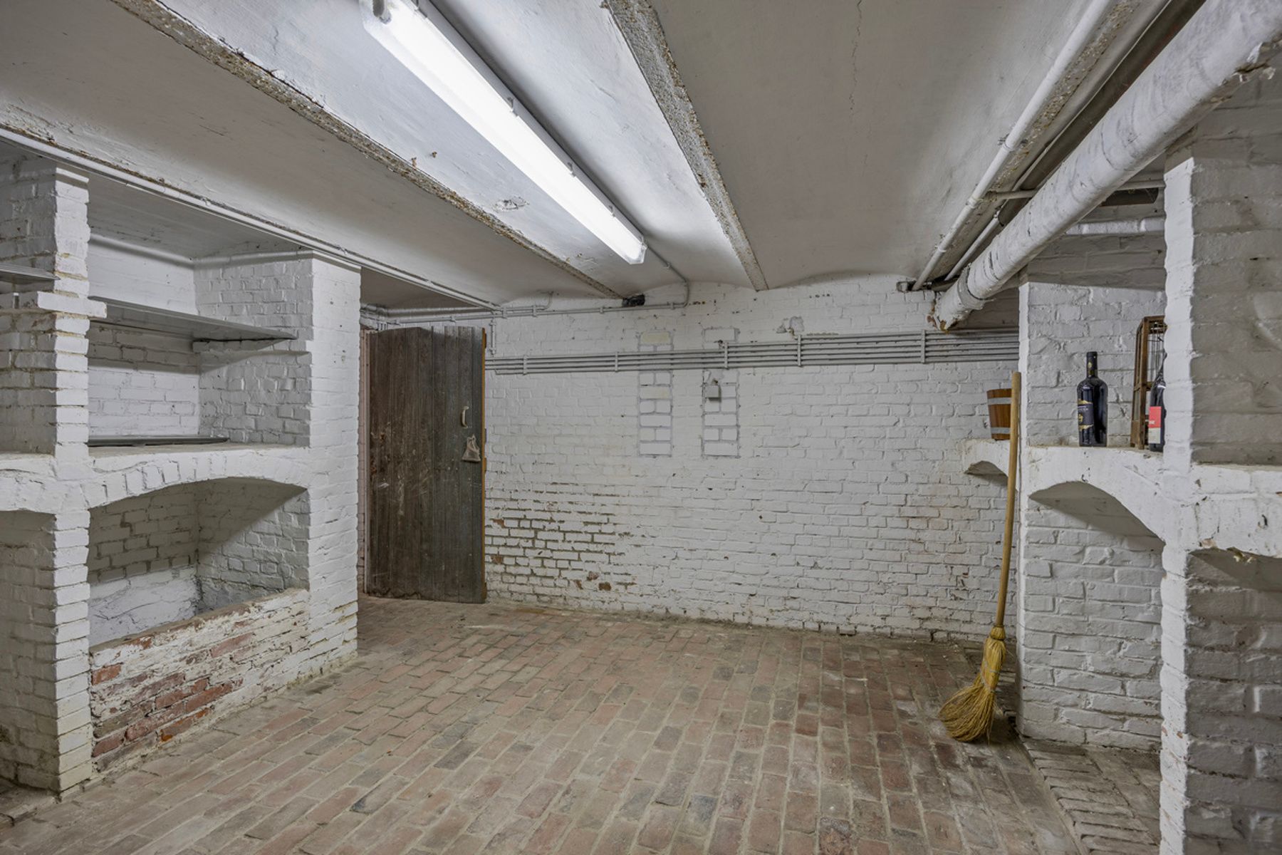 Authentieke pastorie, stijlvol gerenoveerd met comfort foto 21