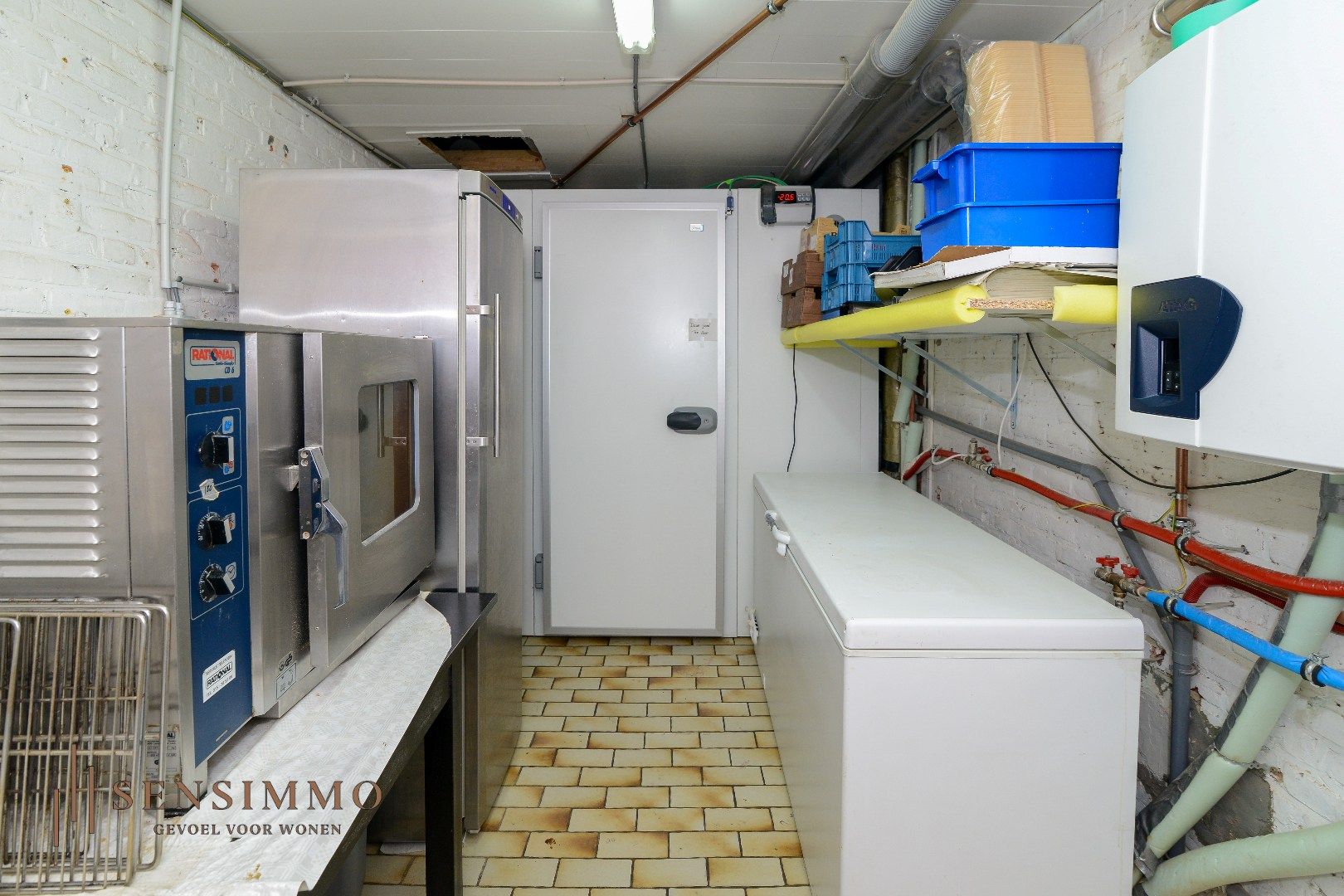 Instapklare en energiezuinige woning met succesvolle broodjeszaak! foto 9