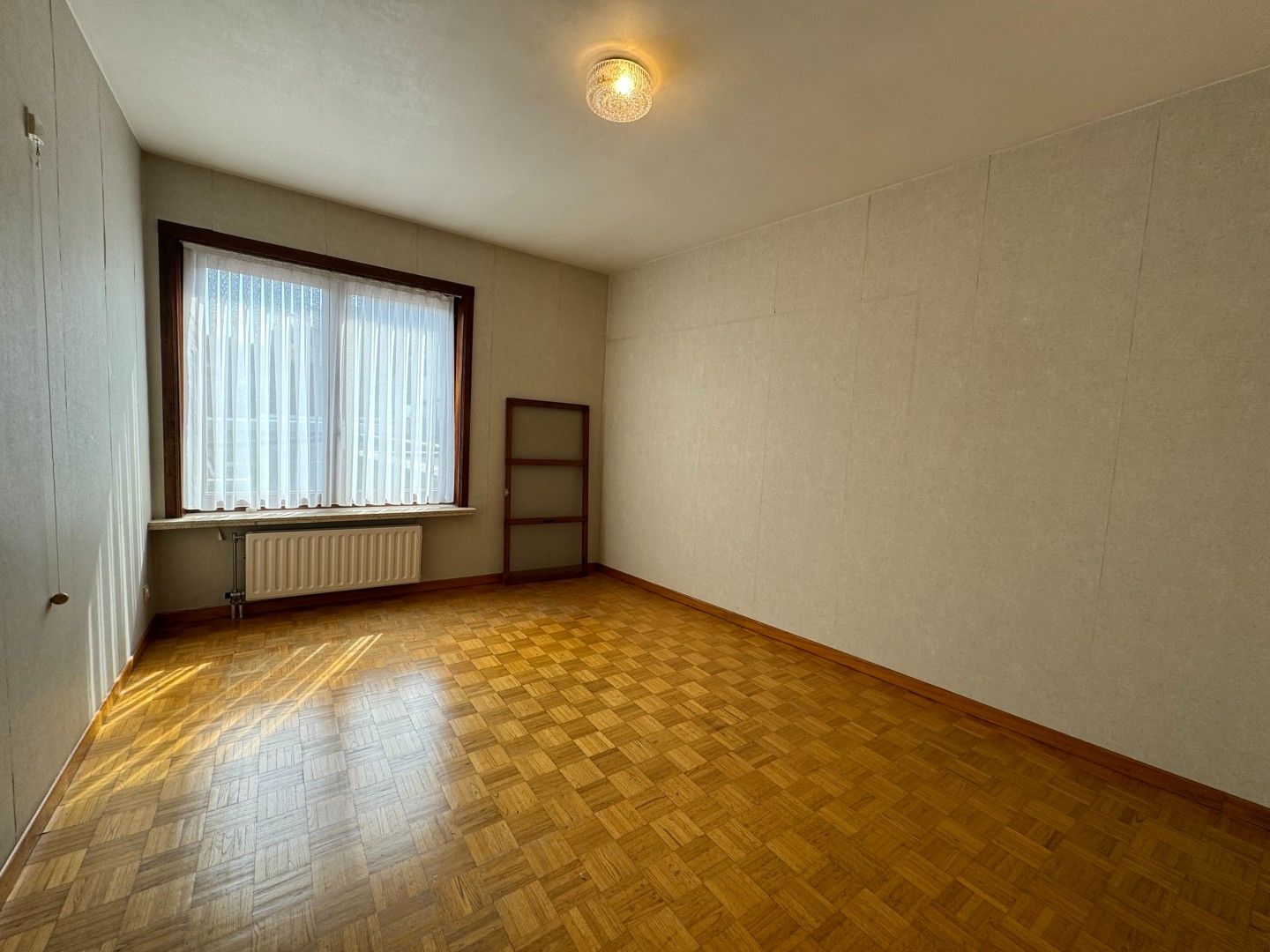 Appartement op zeer gunstige locatie! foto 8