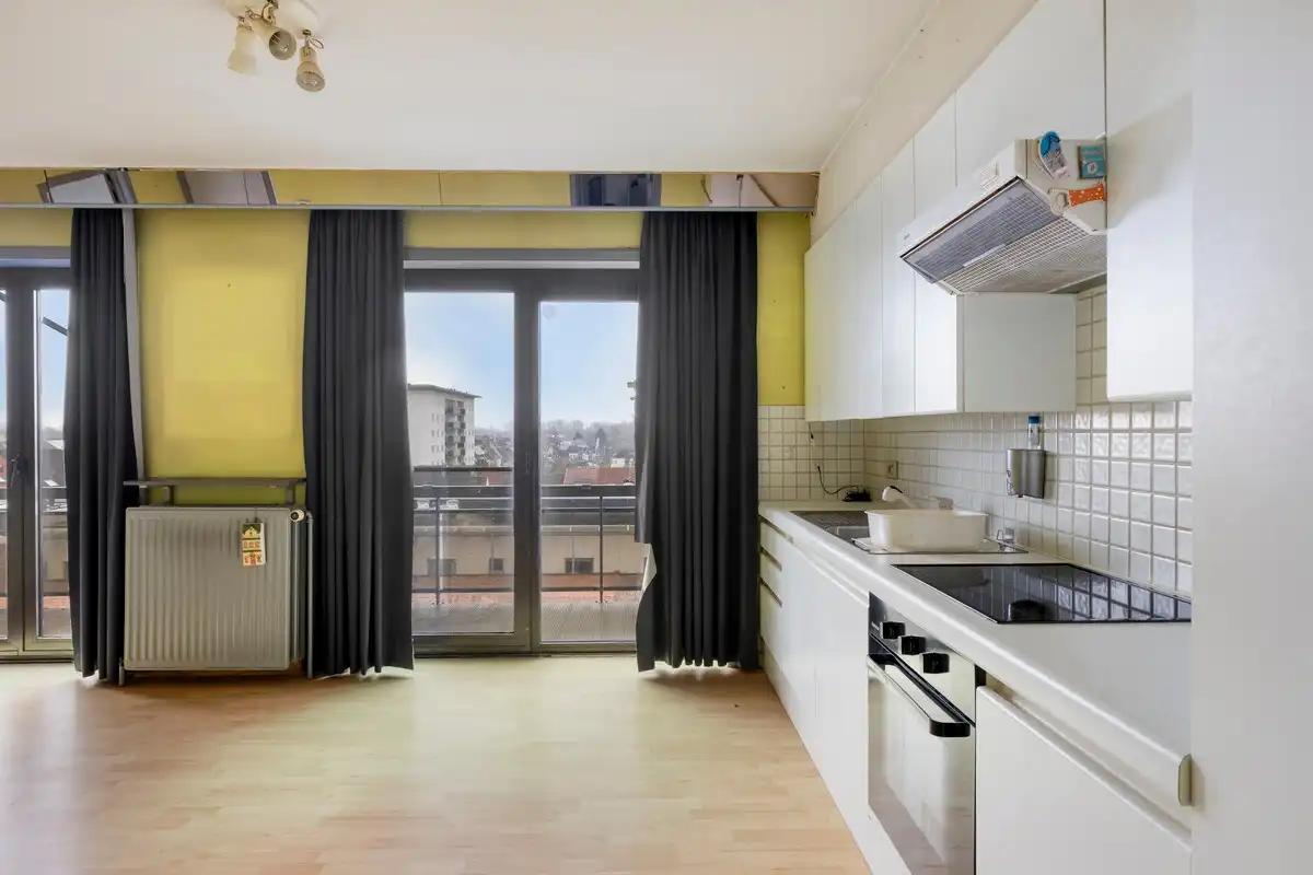 Dakappartement met groot zonnig terras en één slaapkamer centrum Ledeberg foto 5