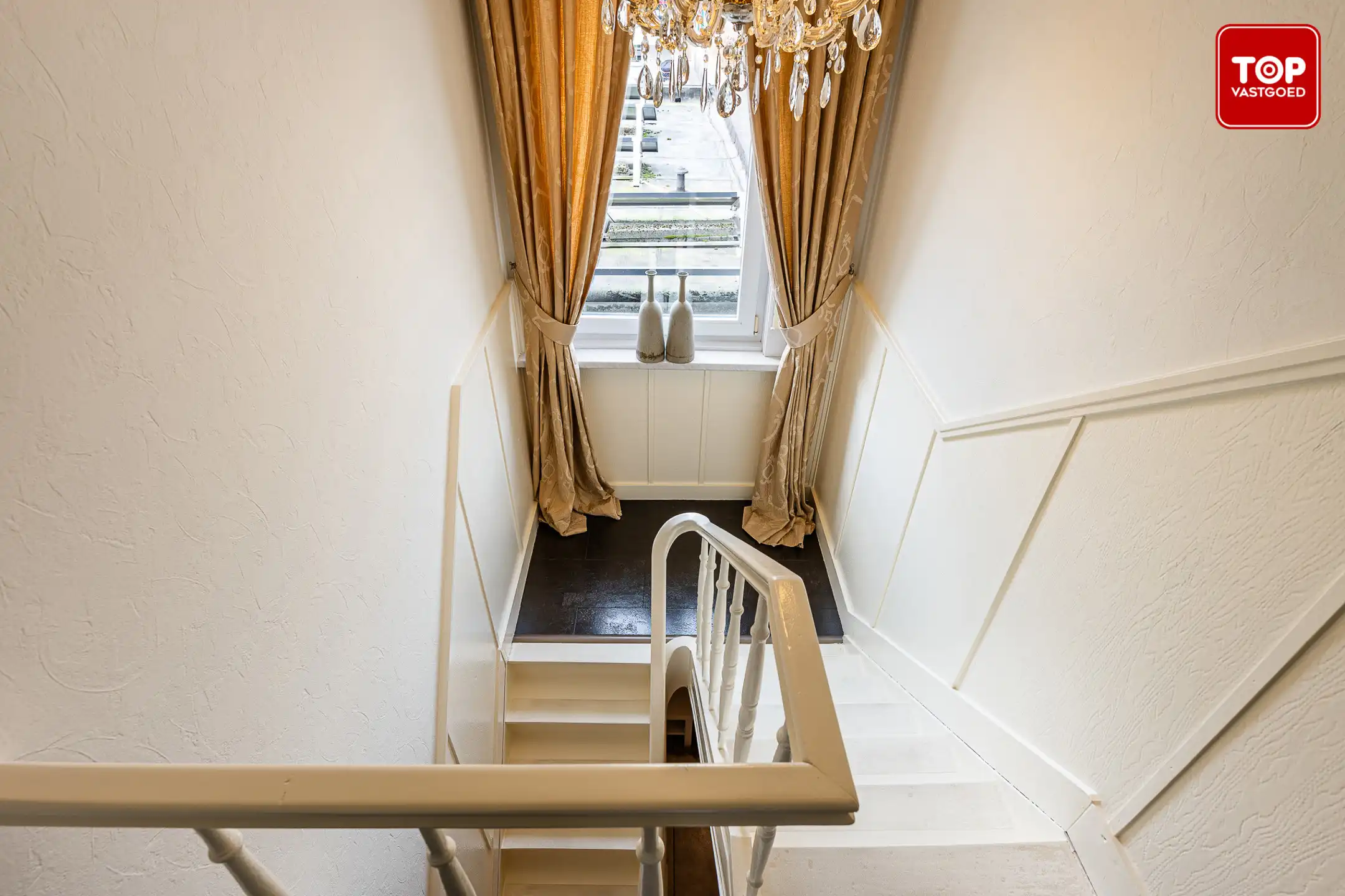 Instapklare woning met 3 slaapkamers en prachtige tuin  foto 16