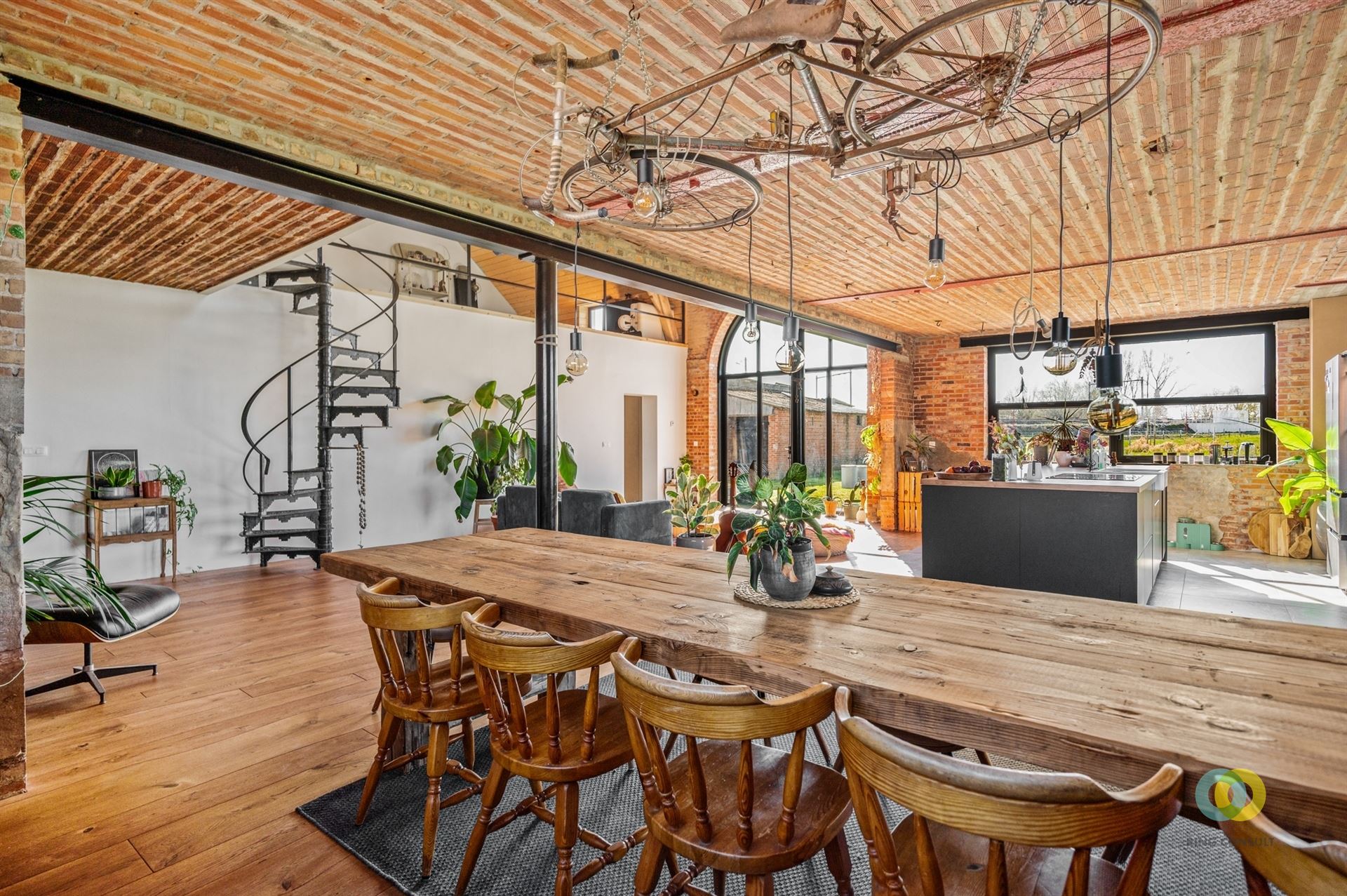 Smaakvolle totaalrenovatie met schuur foto 6