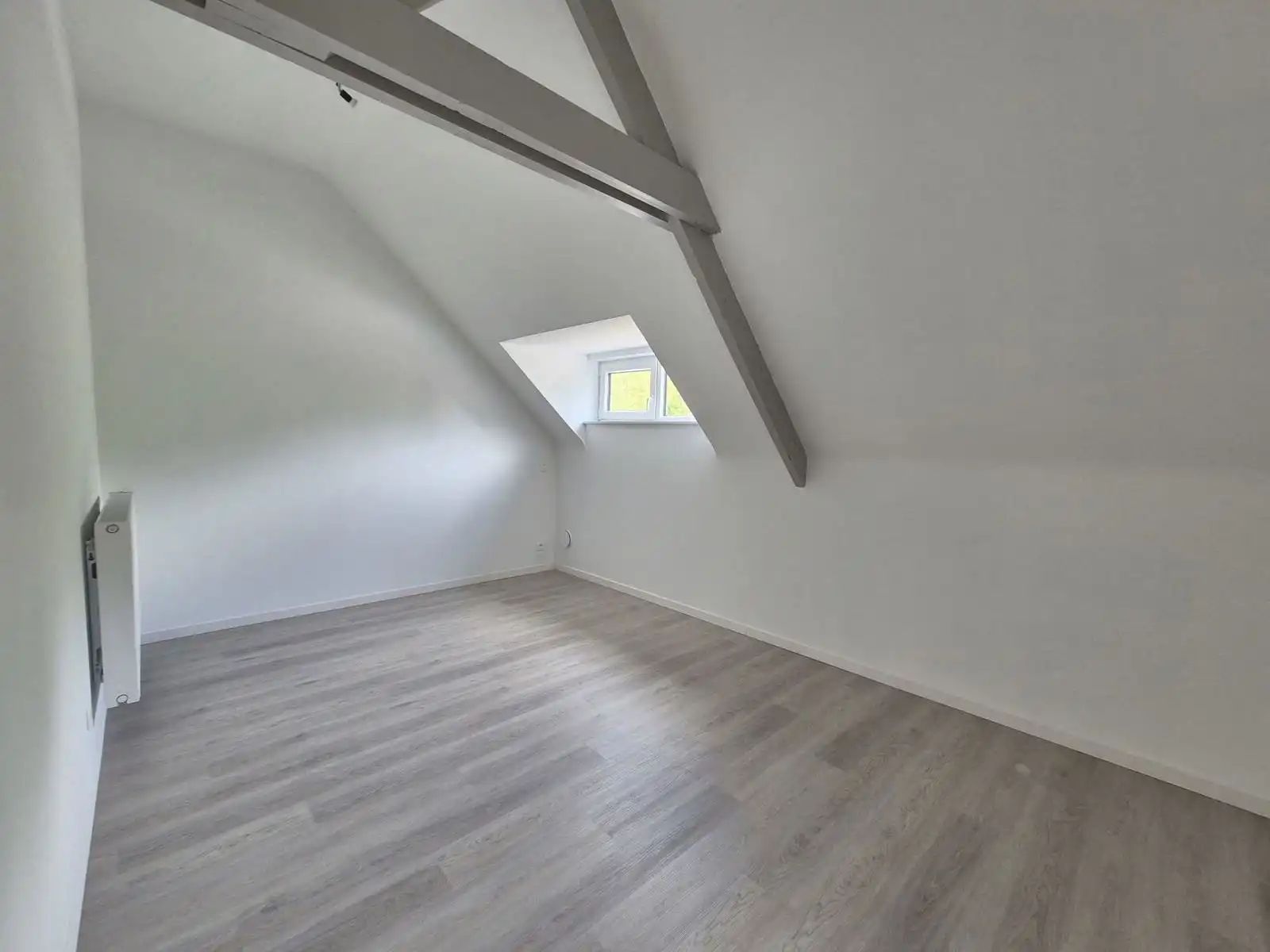 Halfopen bebouwing met 5 slaapkamers en 2 badkamers foto 11