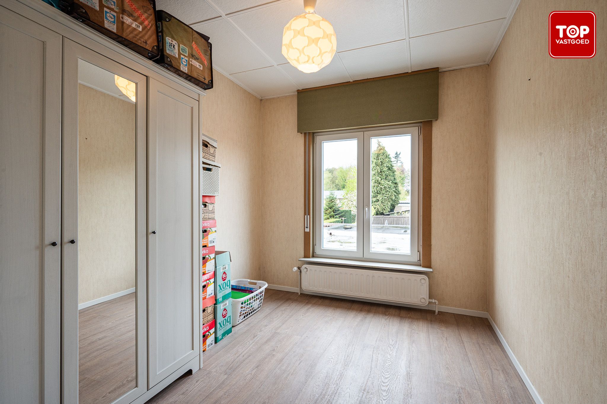 Halfopen woning met leuke tuin in centrum eeklo foto 15