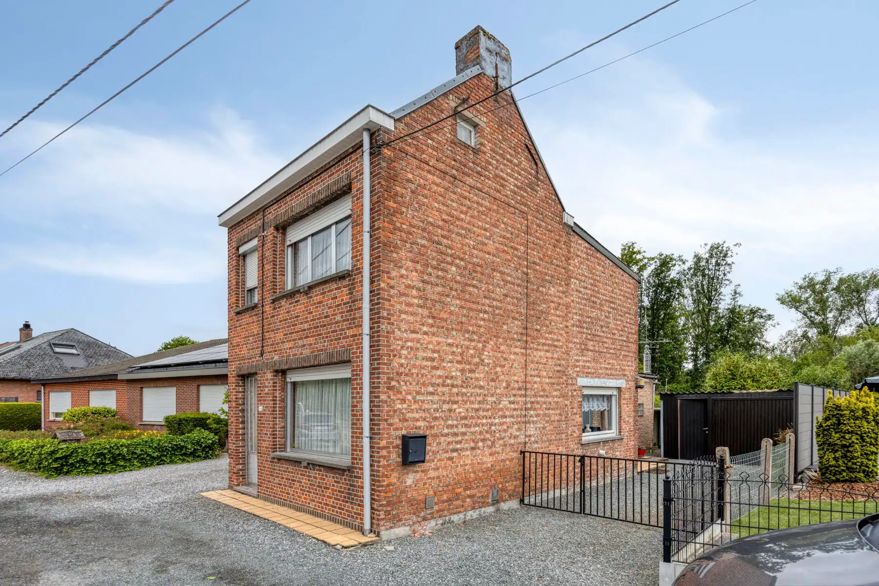 Te renoveren (starters-)woning met 2 slaapkamers. foto 2