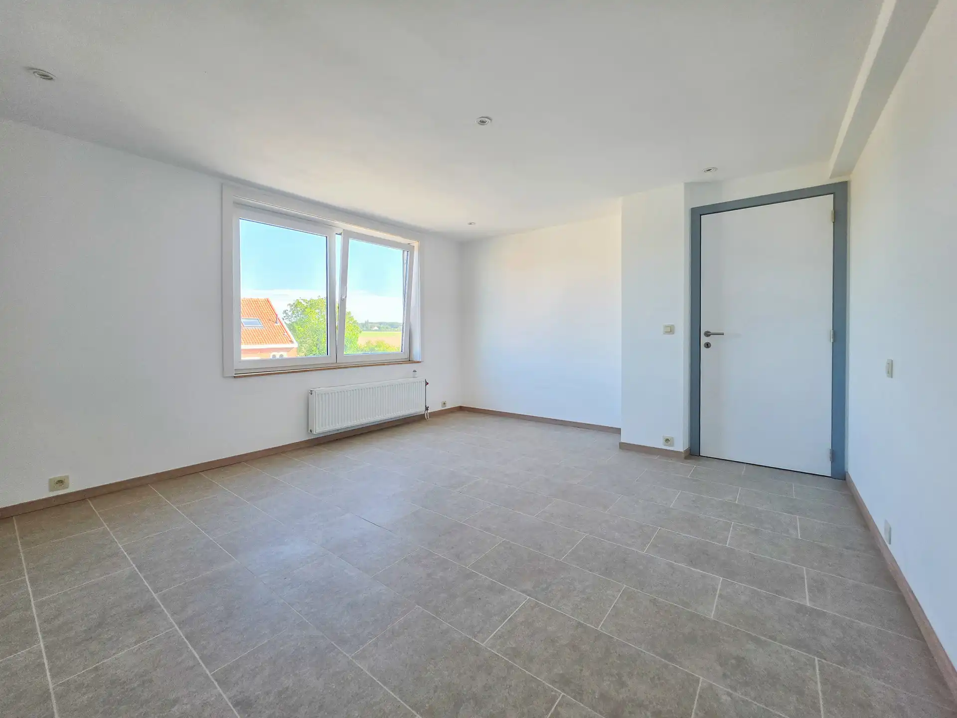 Ruim en volledig gerenoveerd appartement  foto 17