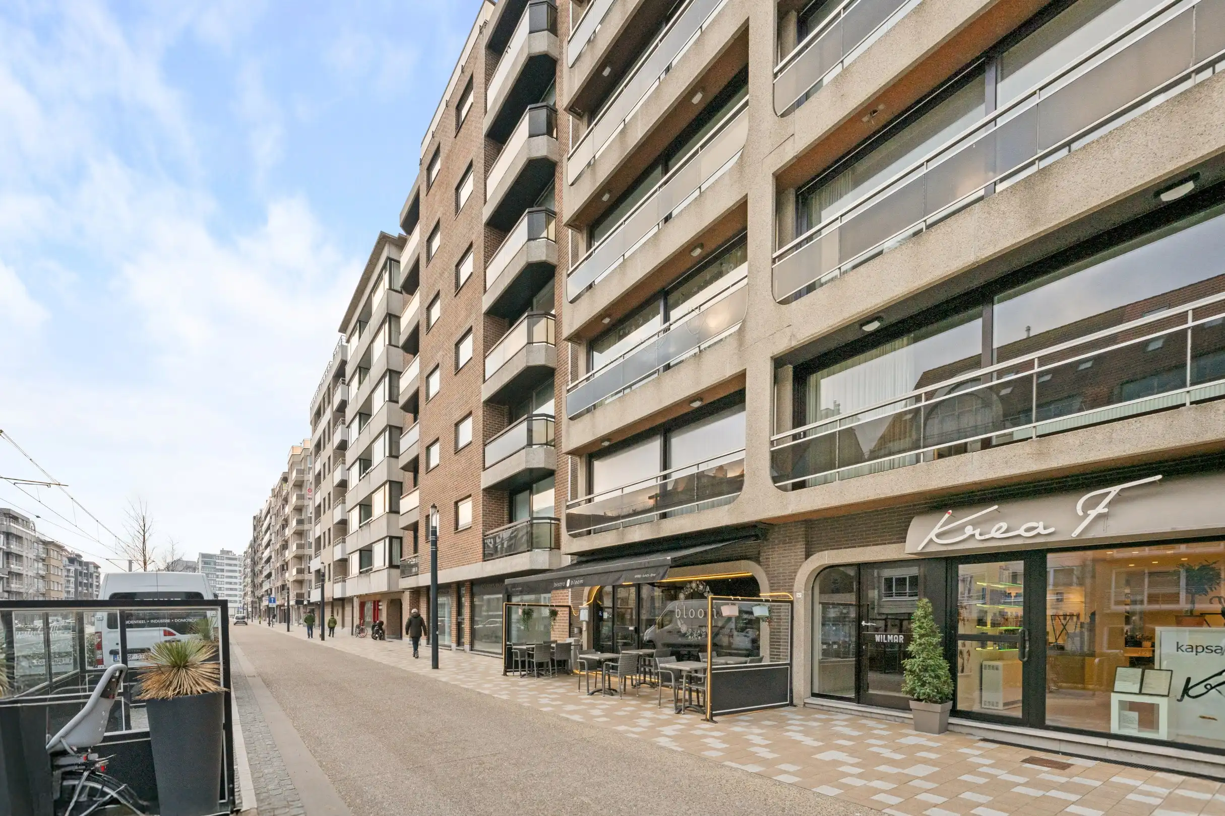 Ingerichte horecazaak te Heist-aan-Zee foto 2