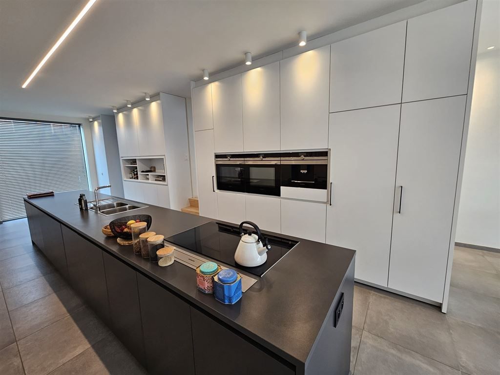 prachtig afgewerkte woning foto 9