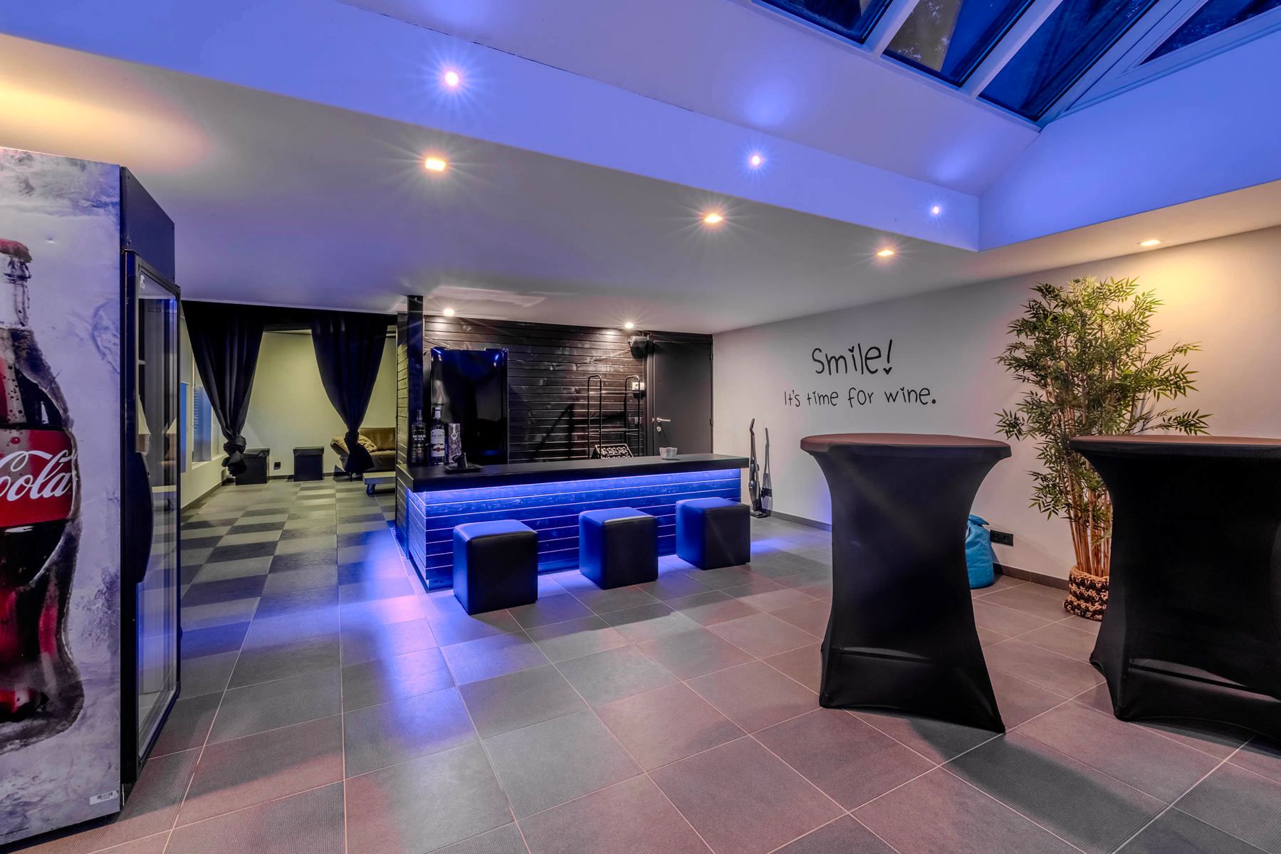 Laagbouwvilla met 3 slpk, 2 bdk, zwembad en poolhouse foto 27