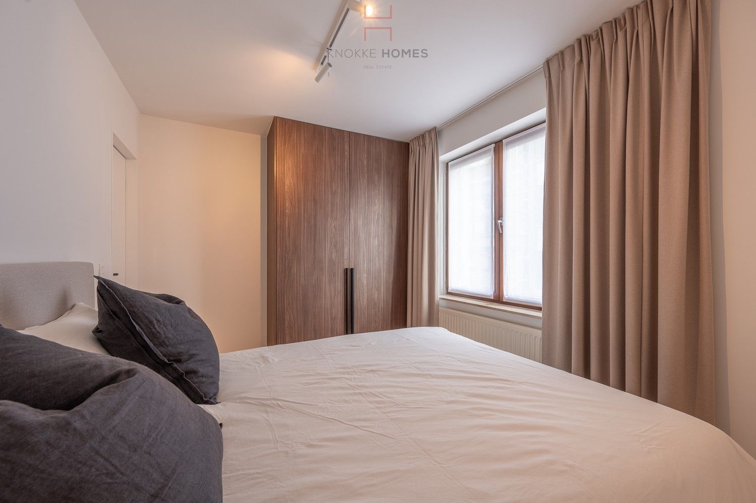 Vernieuwd appartement met zuidgericht terras vlakbij het strand in Duinbergen foto 15