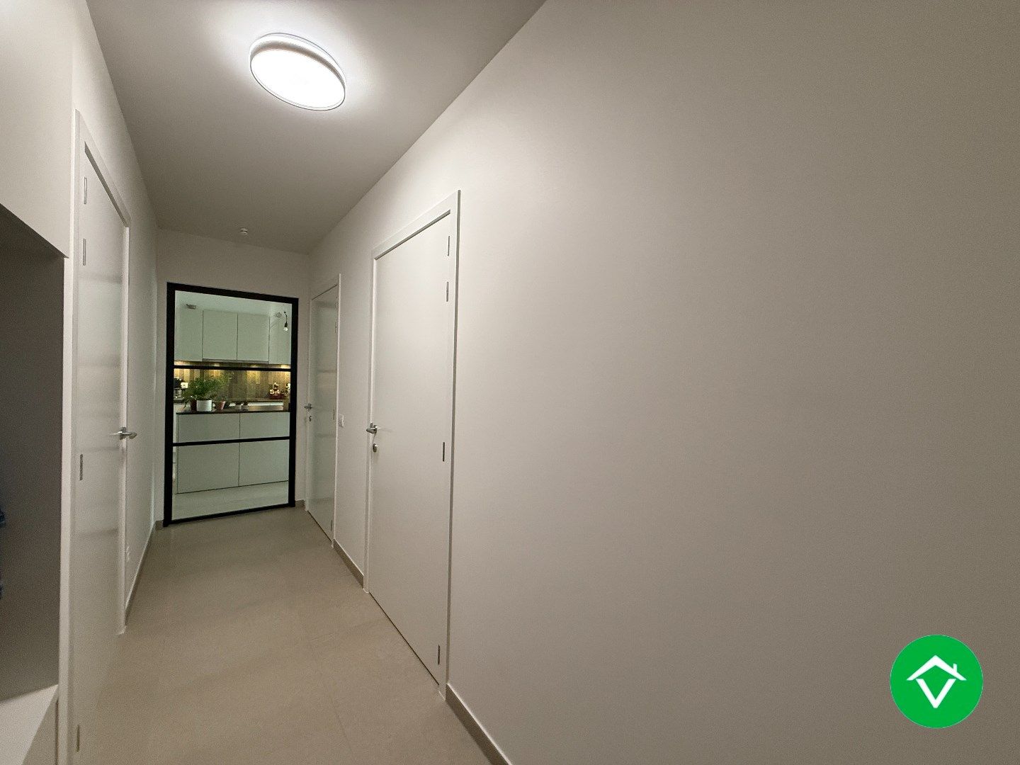 Nieuwbouwappartement met 3 slaapkamers, terras en autostaanplaats in hartje Gits foto 3
