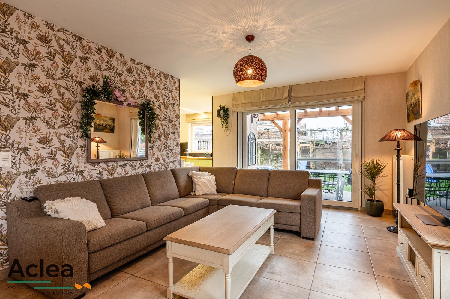 Instapklare koppelwoning met 3 slpks in een rustige wijk foto 3