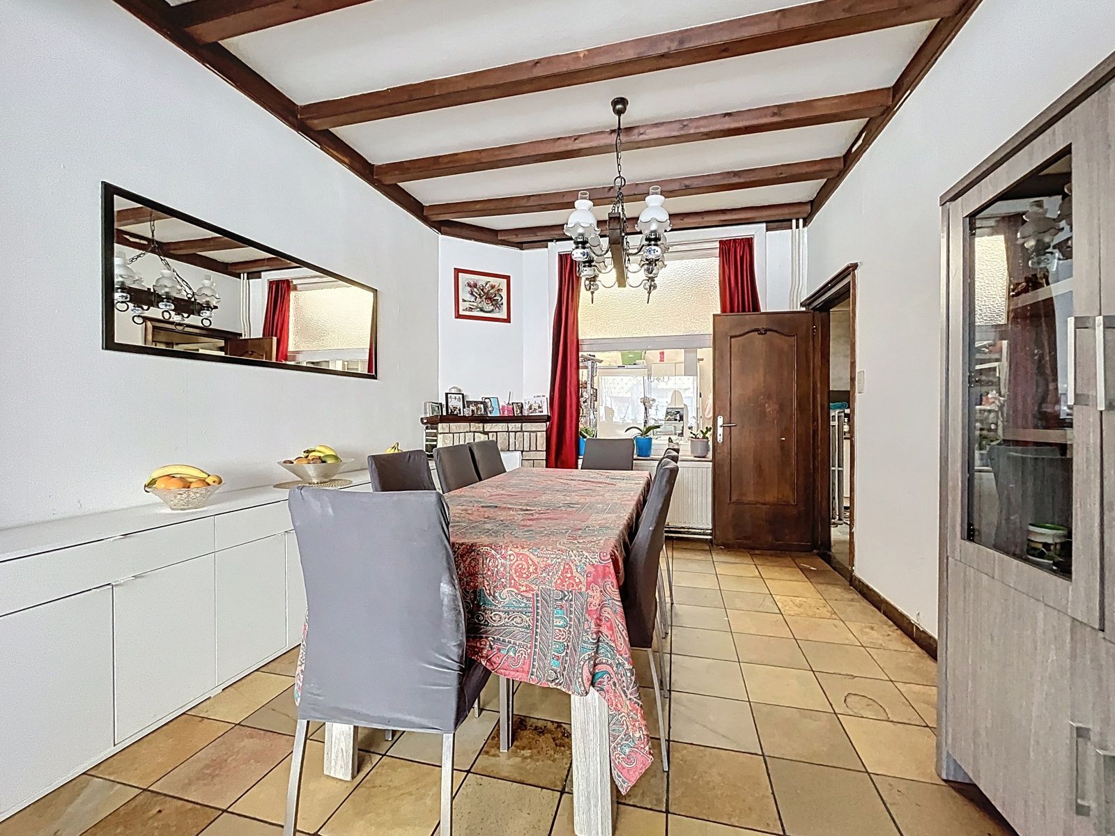 Rijwoning met 4 slpks in centrum Tienen foto 4