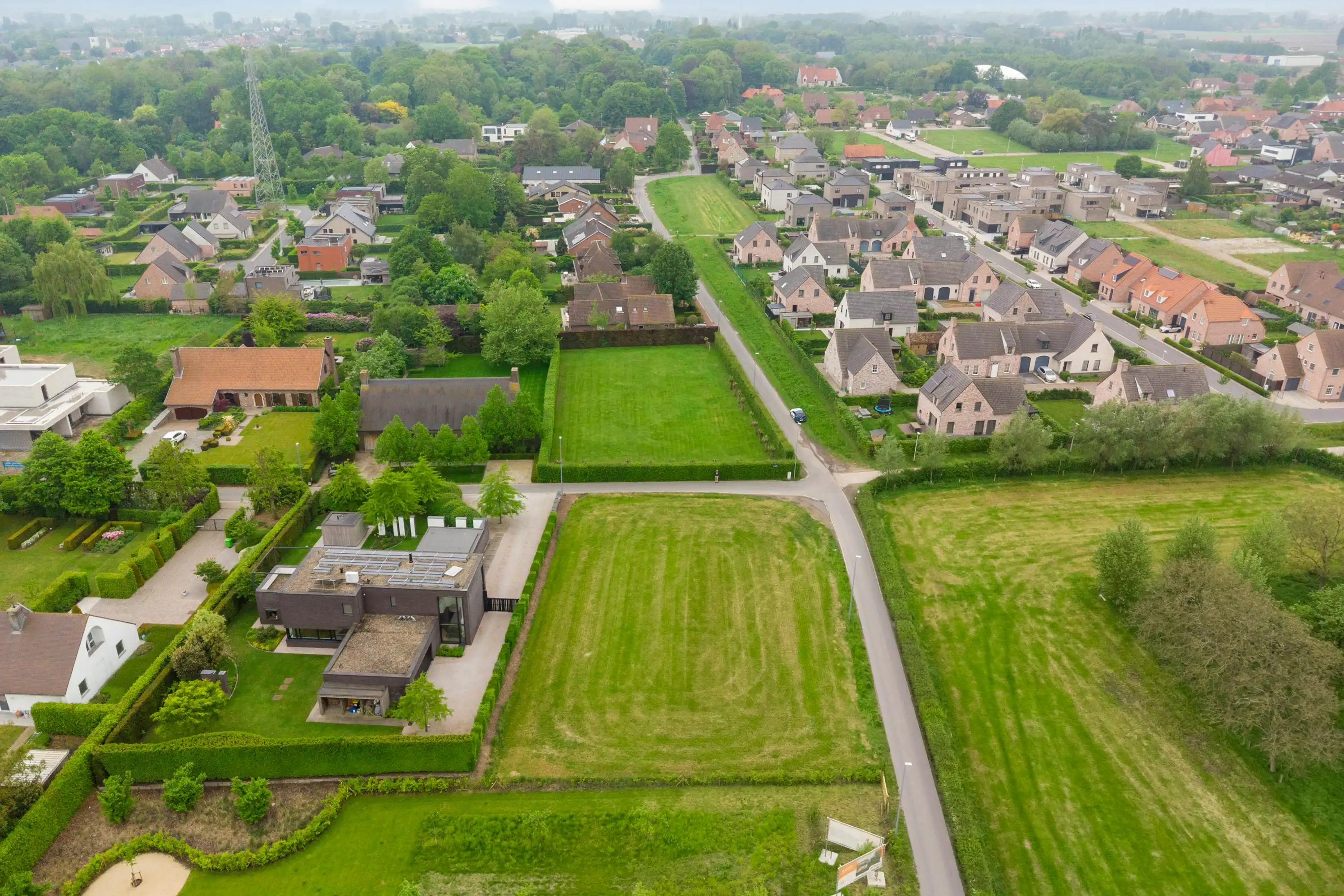 Exclusief perceel bouwgrond aan Bosmolens te Izegem  foto 5