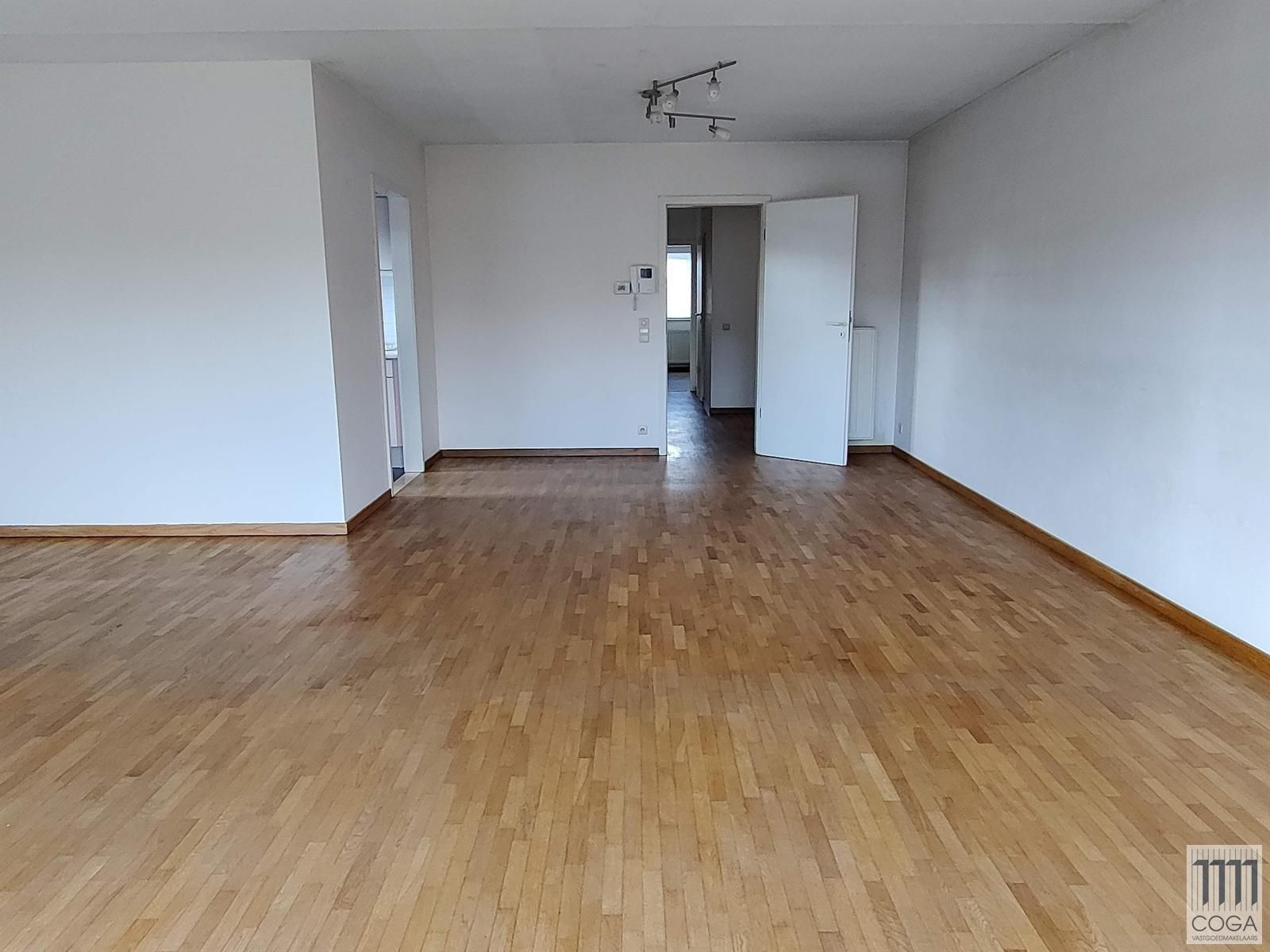 Duplex appartement met zonneterras van 72m² in het hart van Brasschaat foto 6