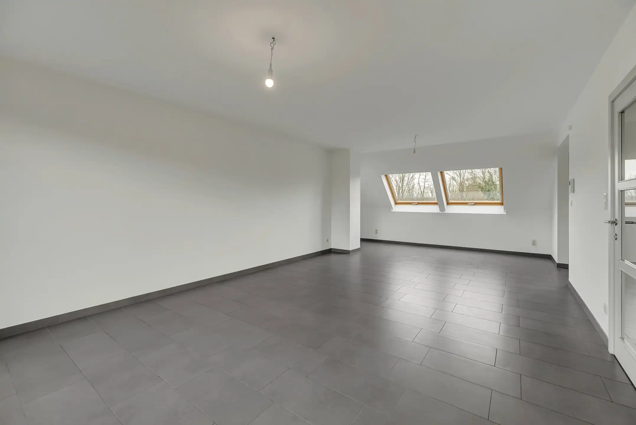 Energiezuinig appartement met 2 slpks, terras en garagebox foto 9