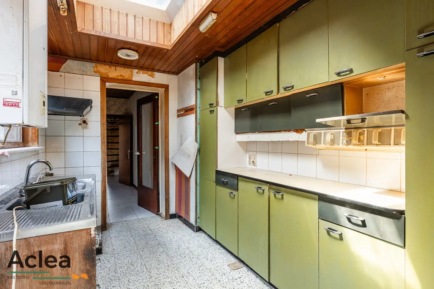 Te renoveren stadswoning met 4 slaapkamers en gezellige tuin foto 9