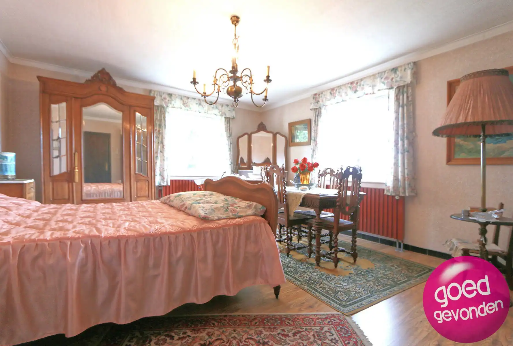 VILLA - 3 tot 5 SLK - GARAGE - PARKING - TUIN - TERRASSEN foto 23